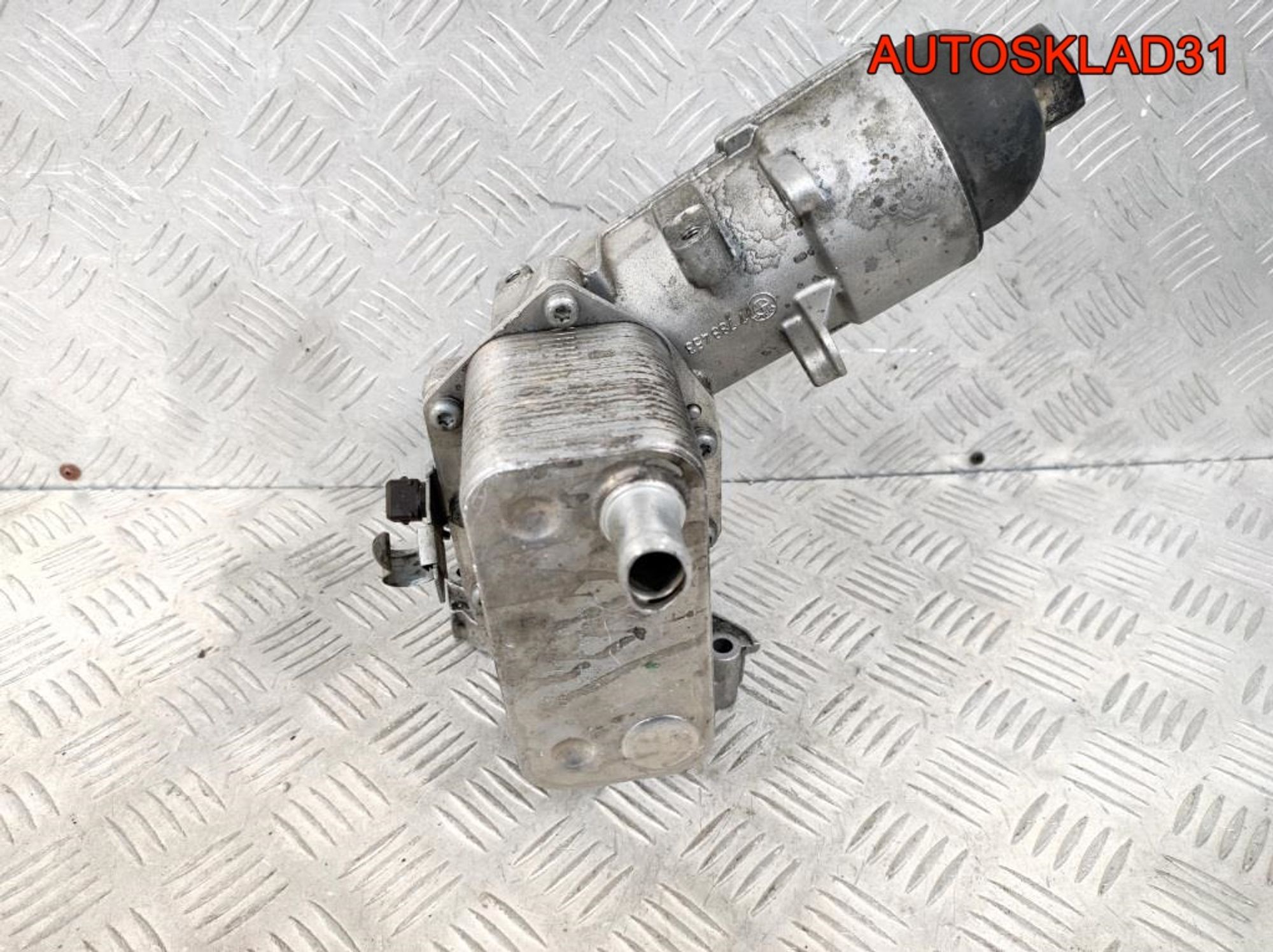 Корпус масляного фильтра BMW E90 3,0 M57 7788453, 3200 рублей, Дубовое