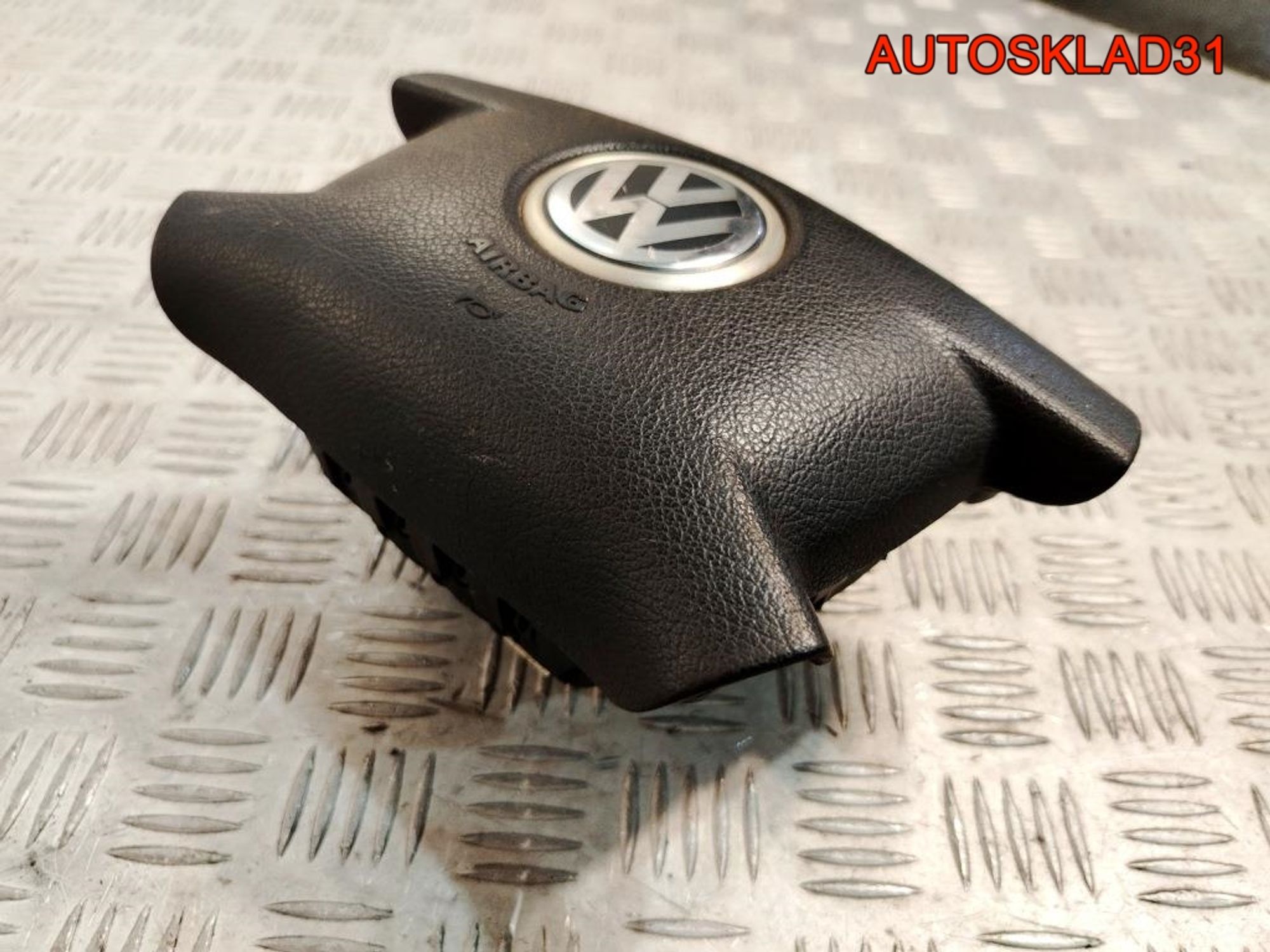 Подушка безопасности в руль Volkswagen 2004-2010 2K0880201A, 3000 рублей, Дубовое
