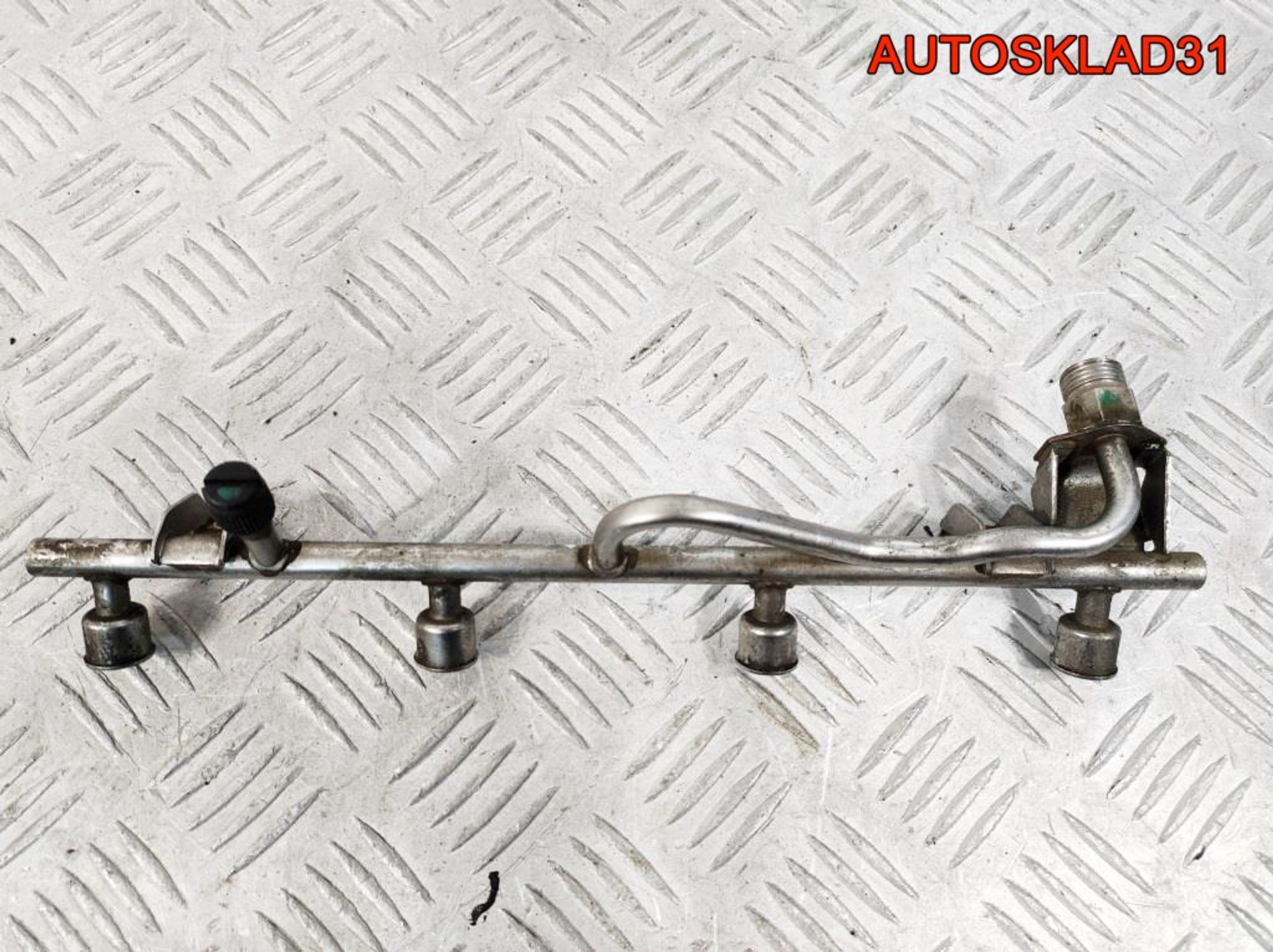 Рейка топливная Opel Vectra B 1,8 X18XE1 81771, 900 рублей, Дубовое