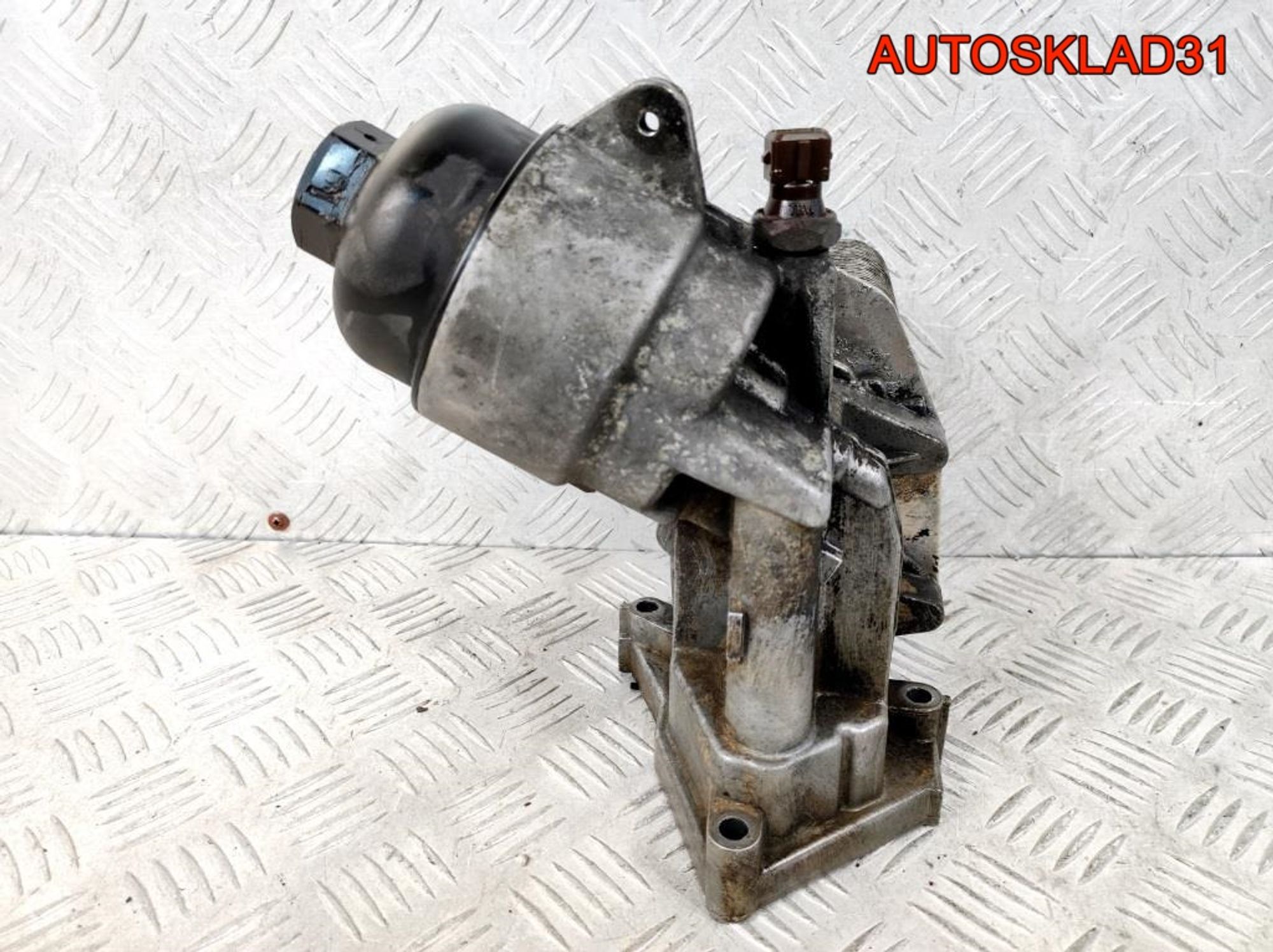 Корпус масляного фильтра BMW E39 2247204, 2300 рублей, Дубовое