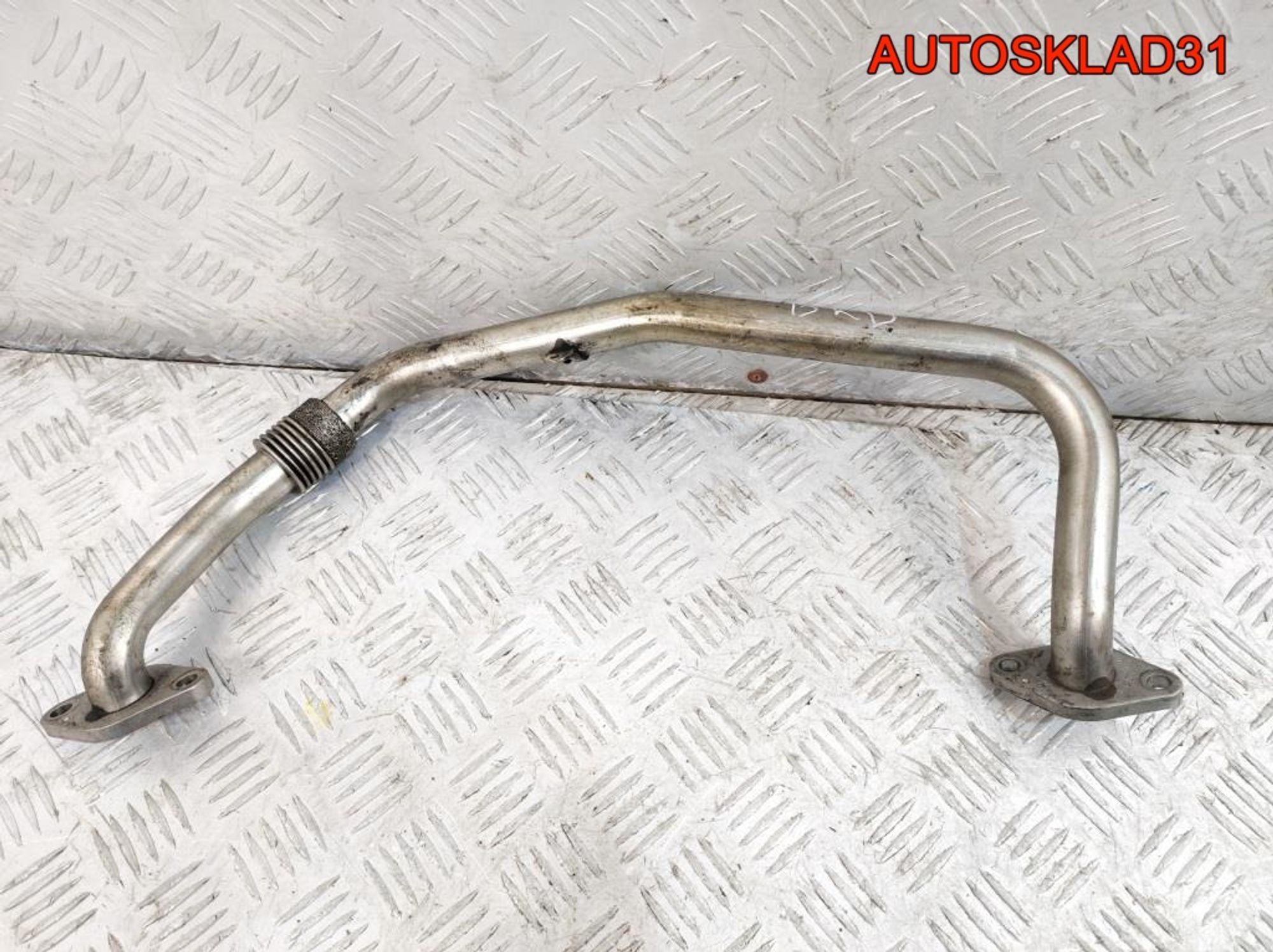 Трубка картерных газов VW Golf 5 2,0 Дизель 03G131521A, 1000 рублей, Дубовое