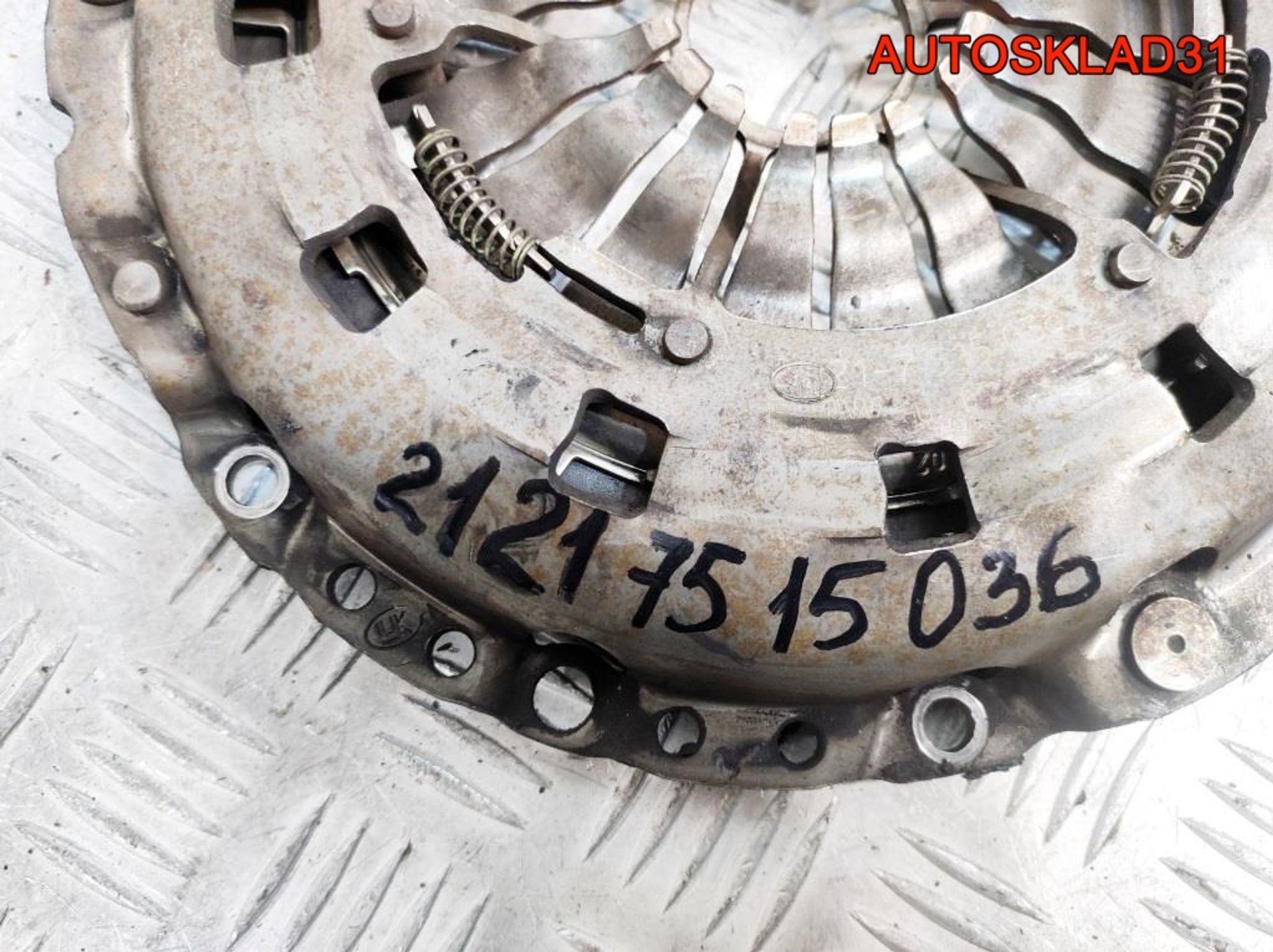 Комплект сцепления BMW E46 2,0 M47 21217533870, 13500 рублей, Дубовое