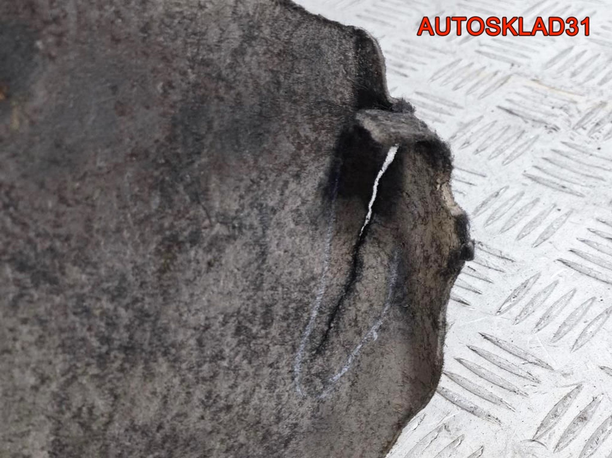 Локер задний левый Toyota Corolla Verso 656380F011, 900 рублей, Дубовое