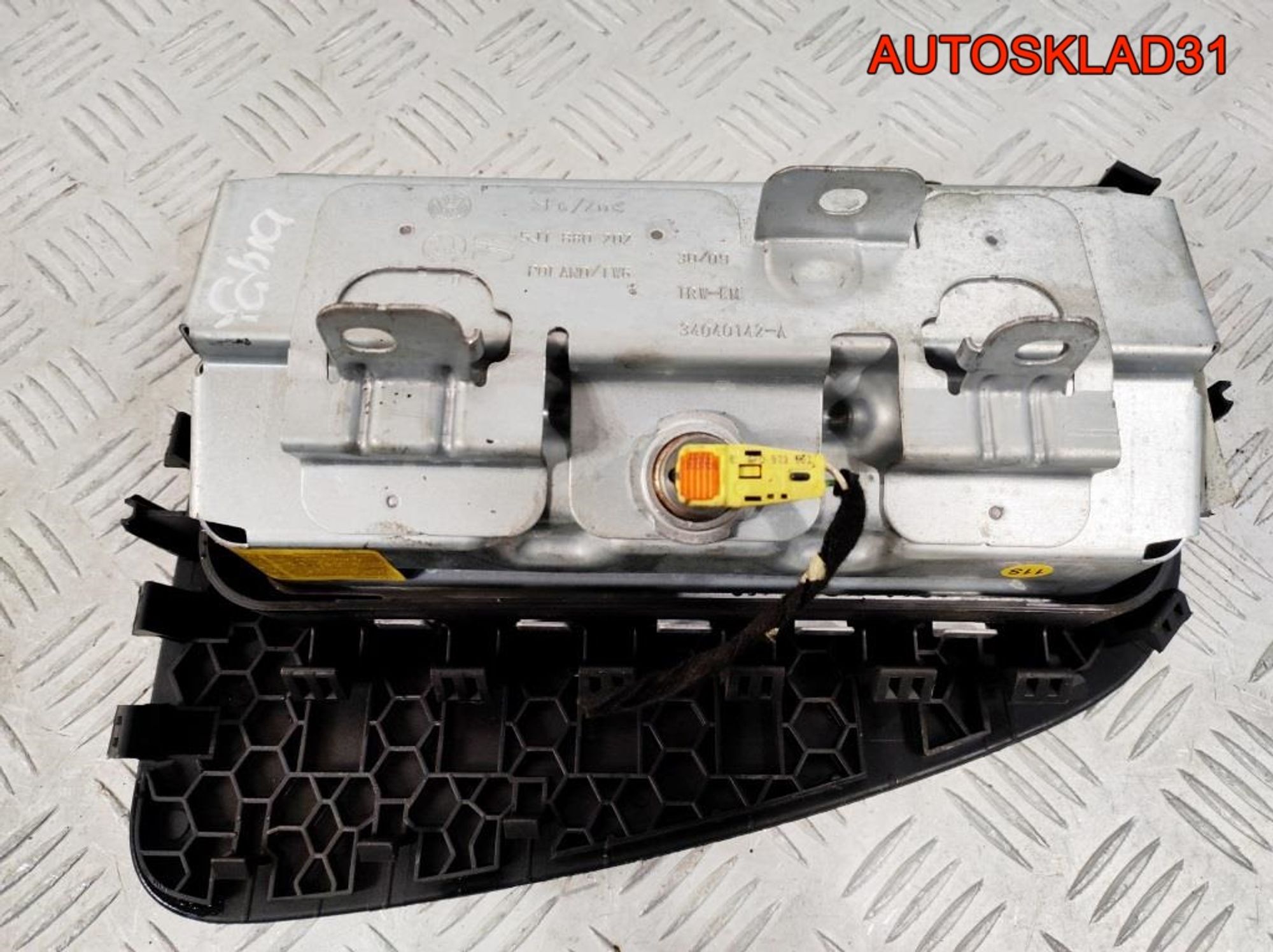 Подушка безопасности пассажира Skoda Fabia 2, 12600 рублей, Дубовое