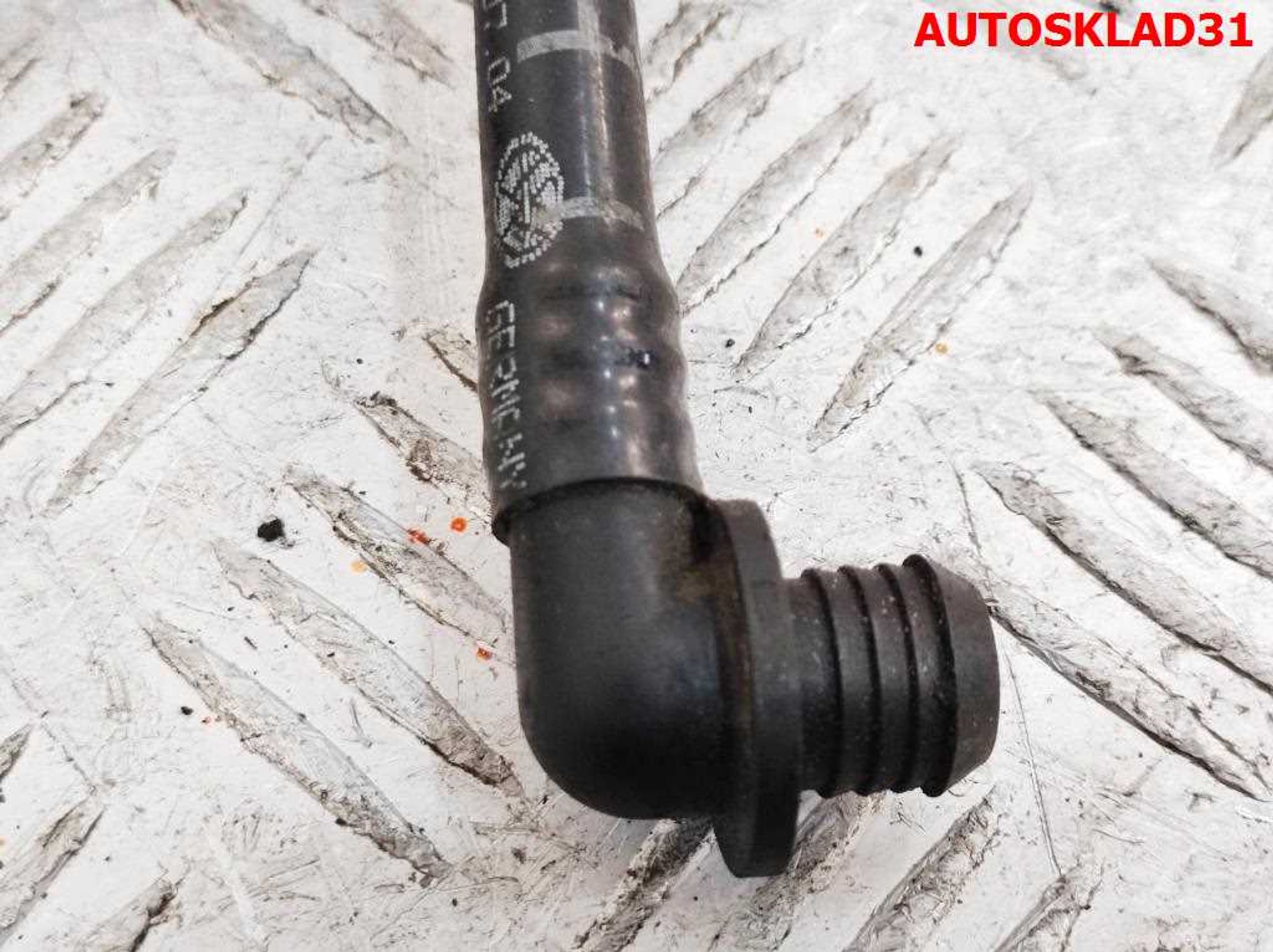 Трубка вакуумная Volkswagen Golf 4 1J0612041AD, 2000 рублей, Дубовое