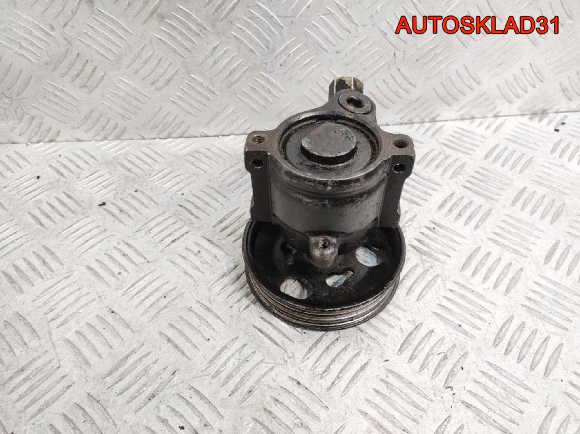 Насос ГУР Ford Fiesta Mk4 1.3 Бензин 96BF3A733AD, 1800 рублей, Дубовое