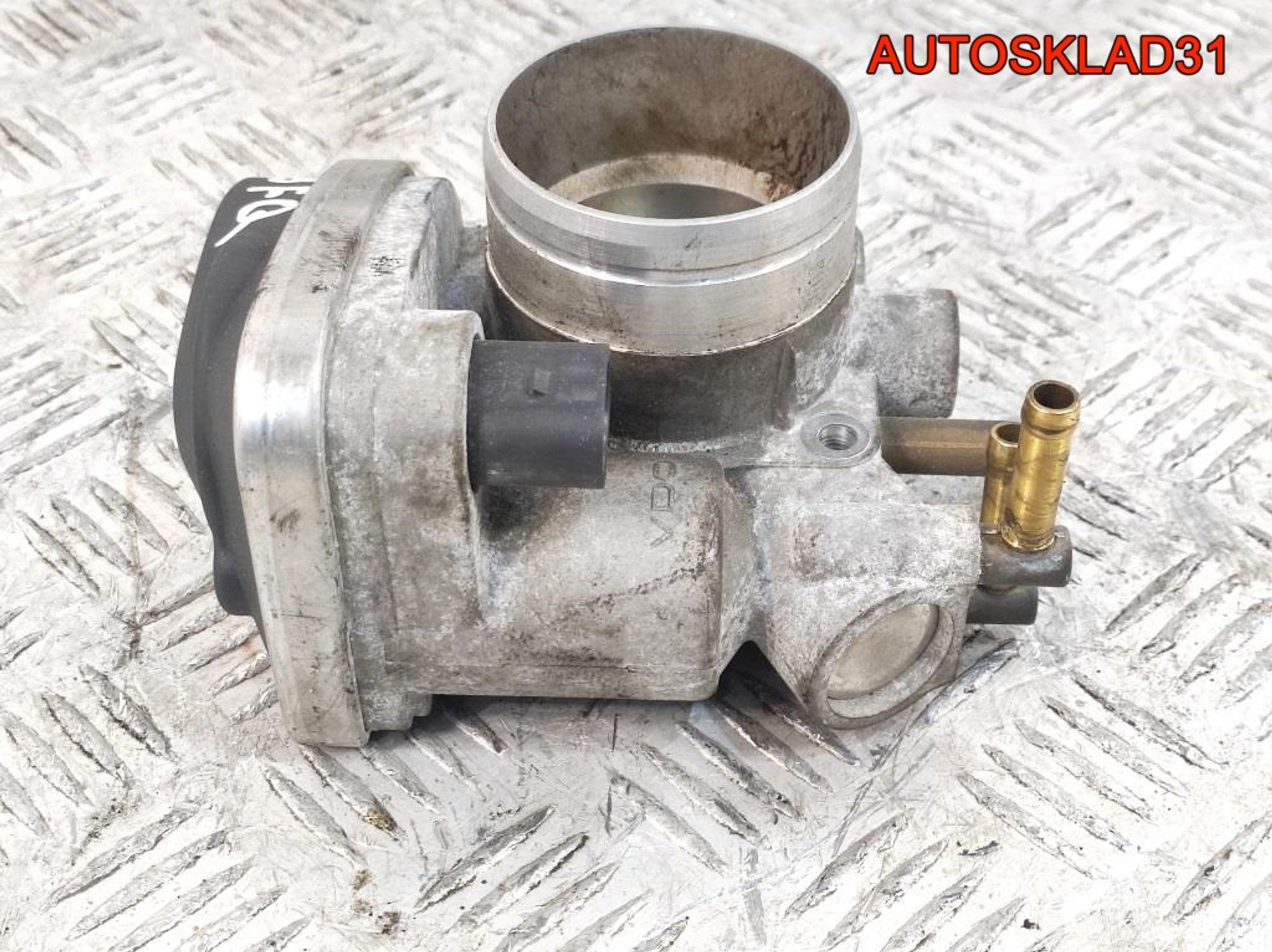 Заслонка дроссельная VW Golf 4 1,6 BFQ 06A133062N, 4000 рублей, Дубовое