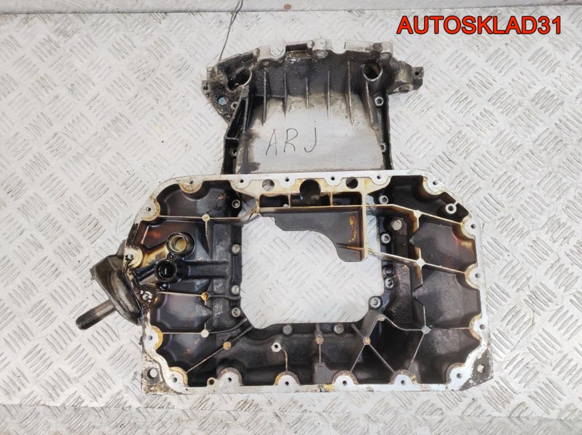 Поддон двигателя A6 C5 2,4 ARJ Бензин 078103603AF, 3500 рублей, Дубовое