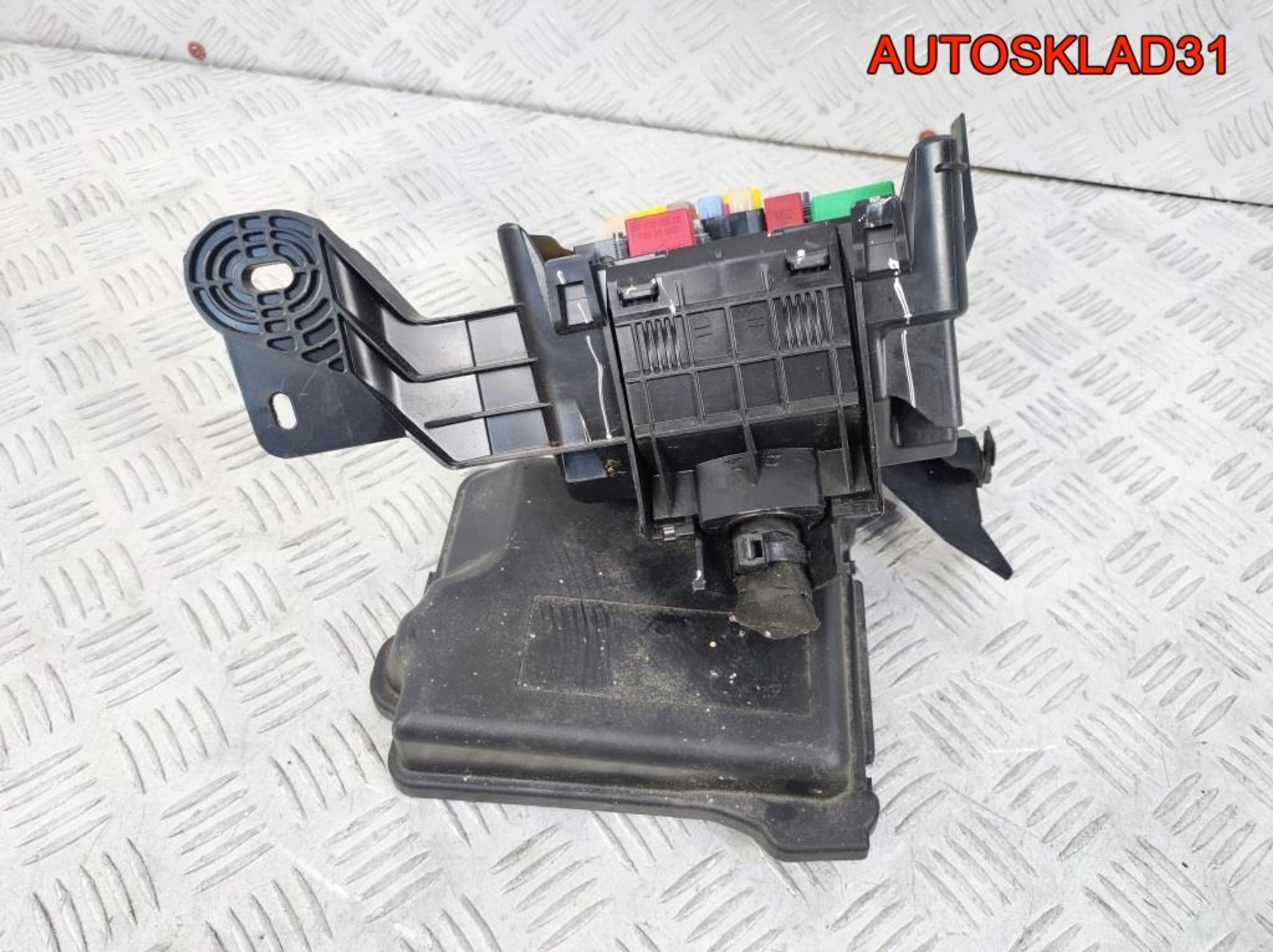 Блок предохранителей Peugeot 208 453394401, 2100 рублей, Дубовое