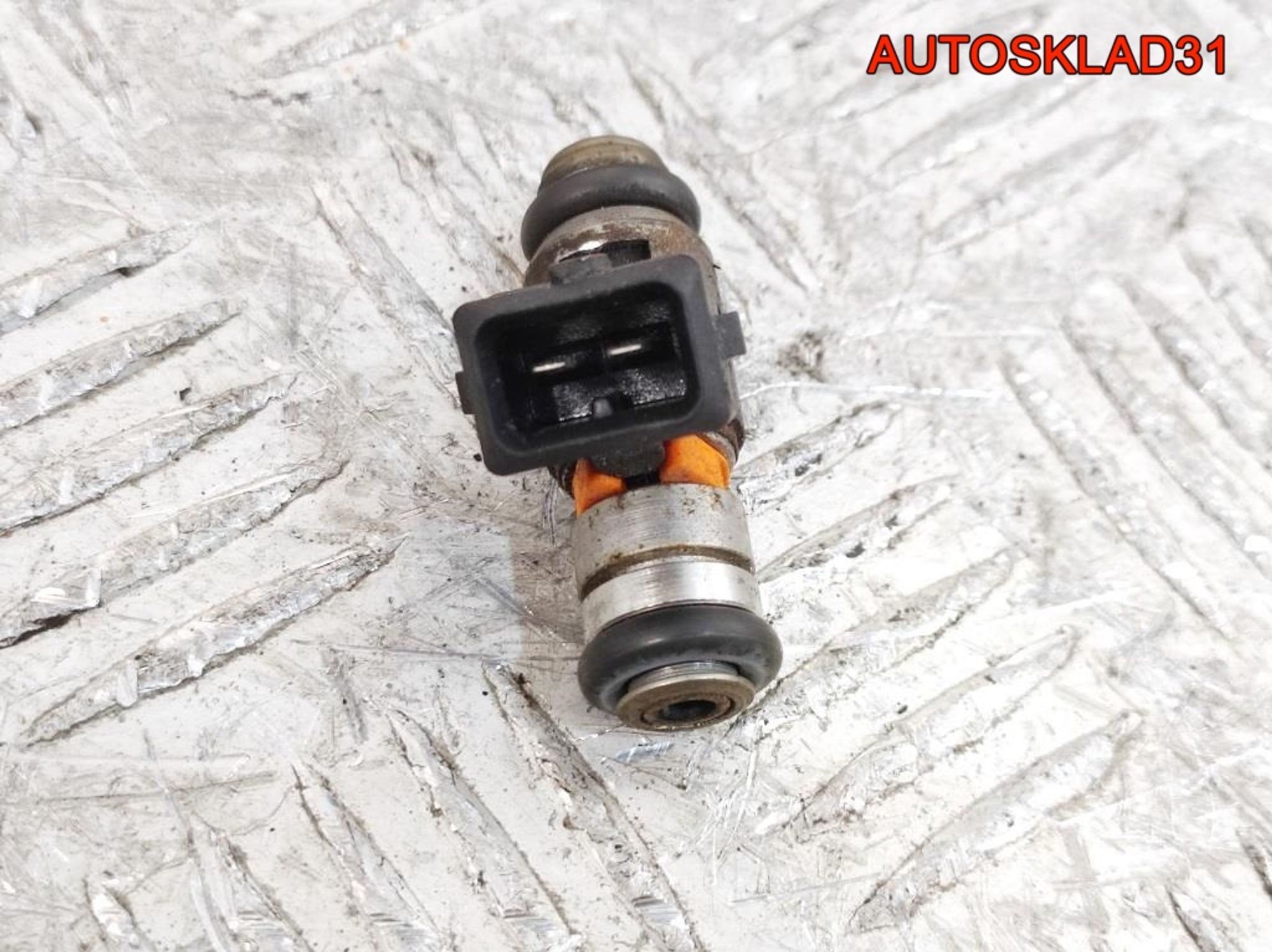 Форсунка топливная Ford Focus 1 1,6 CDDA Бензин 2N1U9F539JA, 2500 рублей, Дубовое