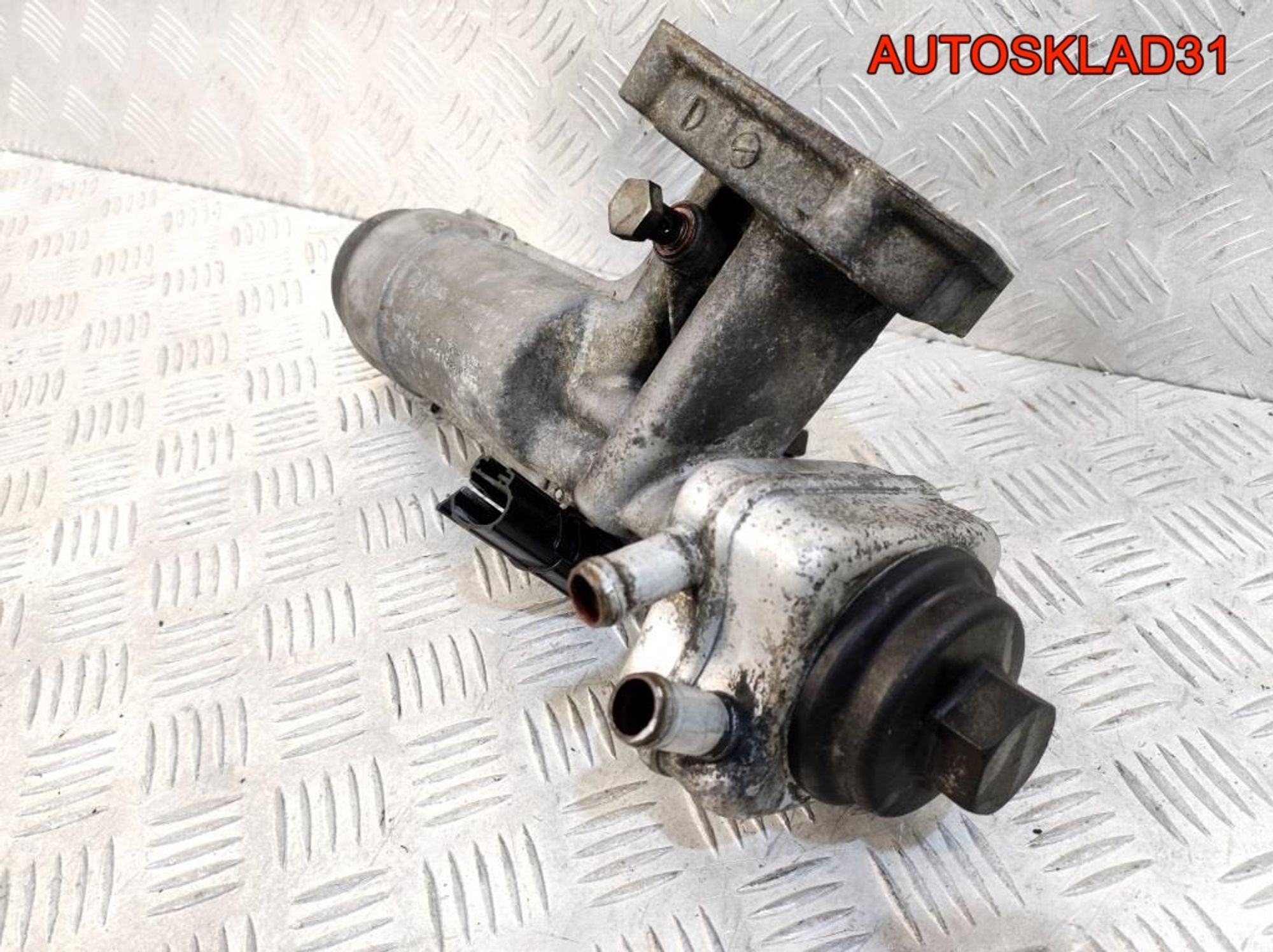 Корпус масляного фильтра VW Golf 4 ALH 038115389, 2300 рублей, Дубовое