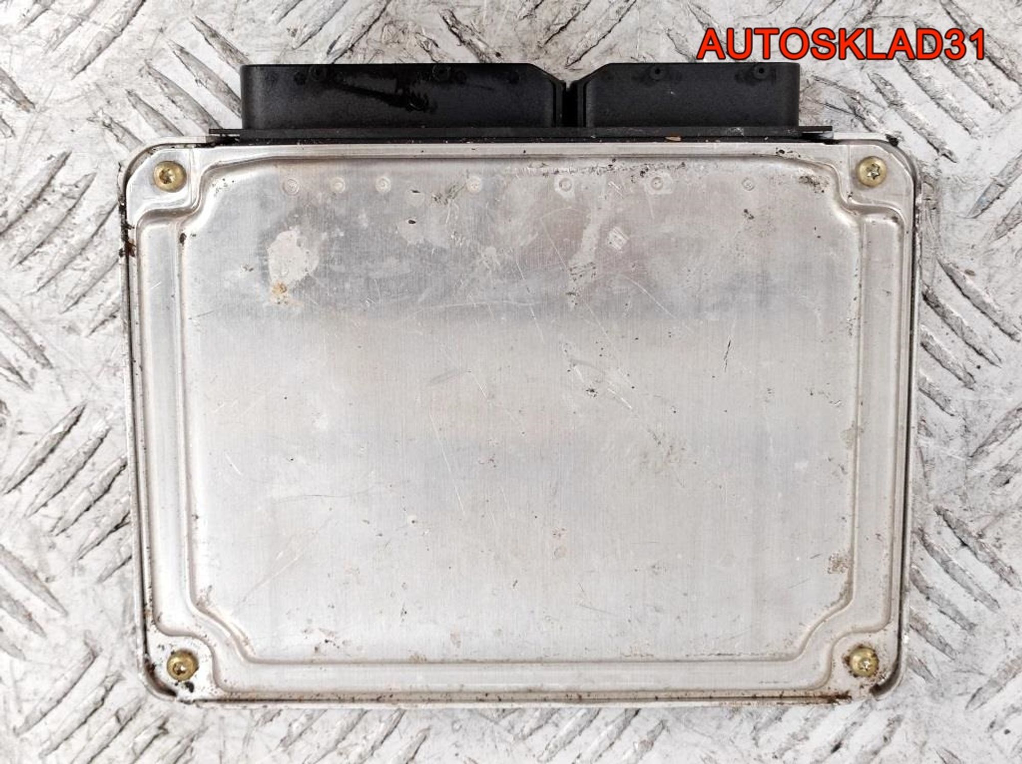 Блок ЭБУ VW Passat B5+ 2,3 AZX Бензин 066906032E, 2500 рублей, Дубовое