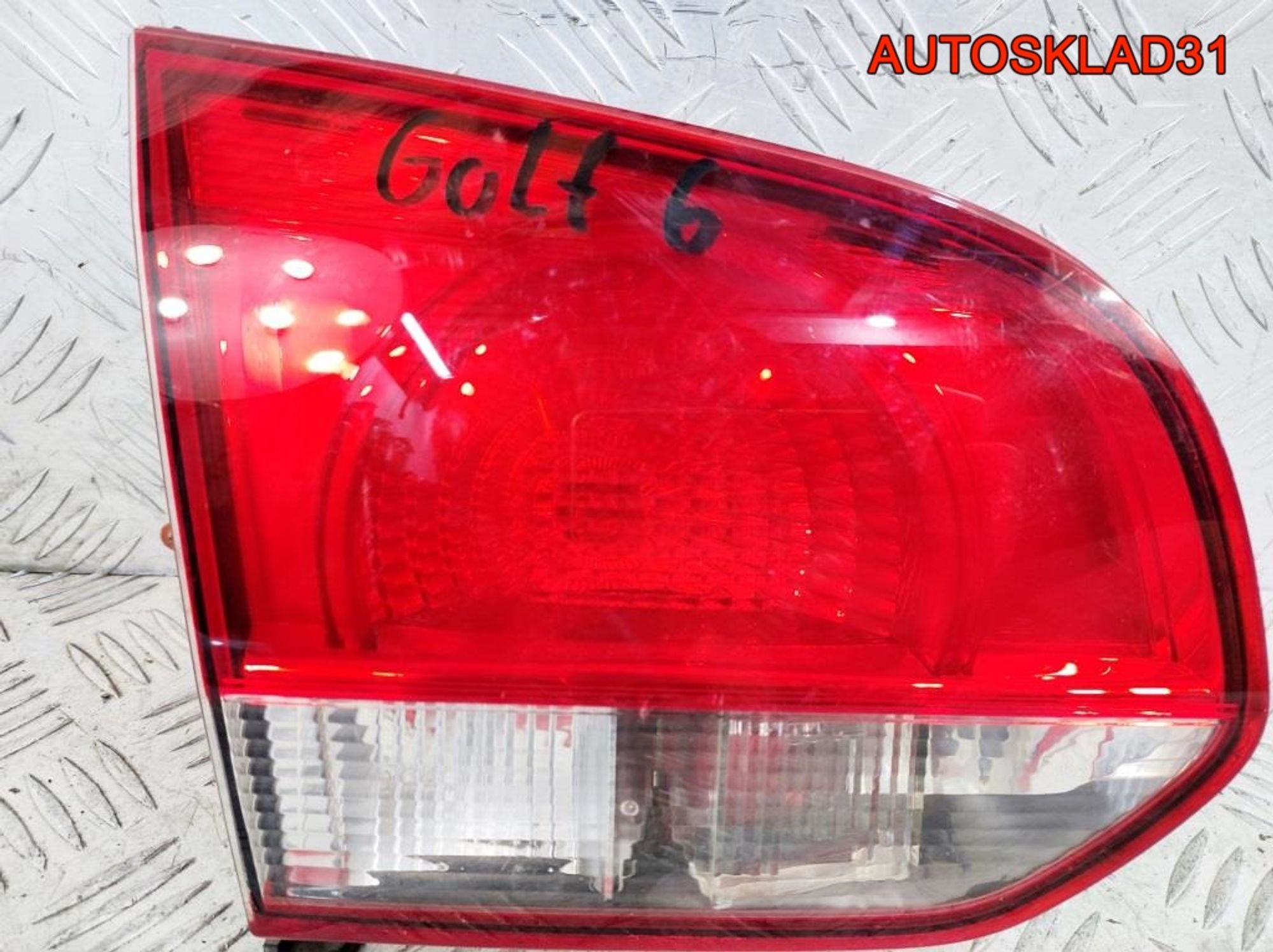 Фонарь внутренний левый VW Golf 6 5K0945093G, 3300 рублей, Дубовое