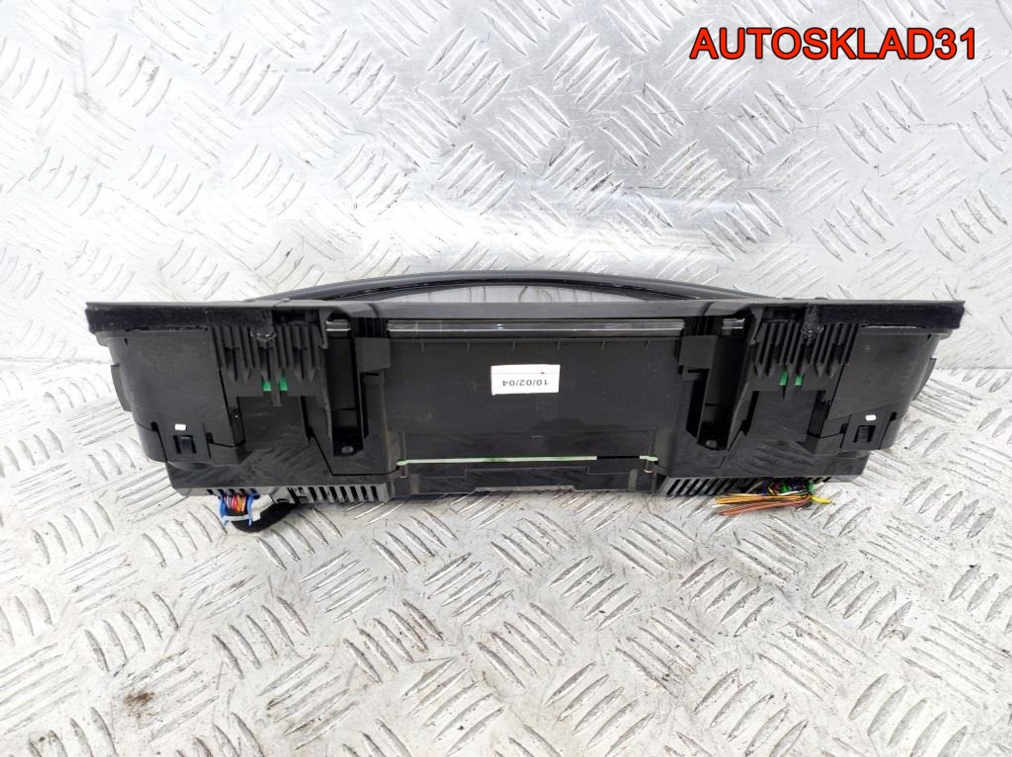 Панель приборов Audi A4 B6 8E0920900HX Бензин, 4100 рублей, Дубовое