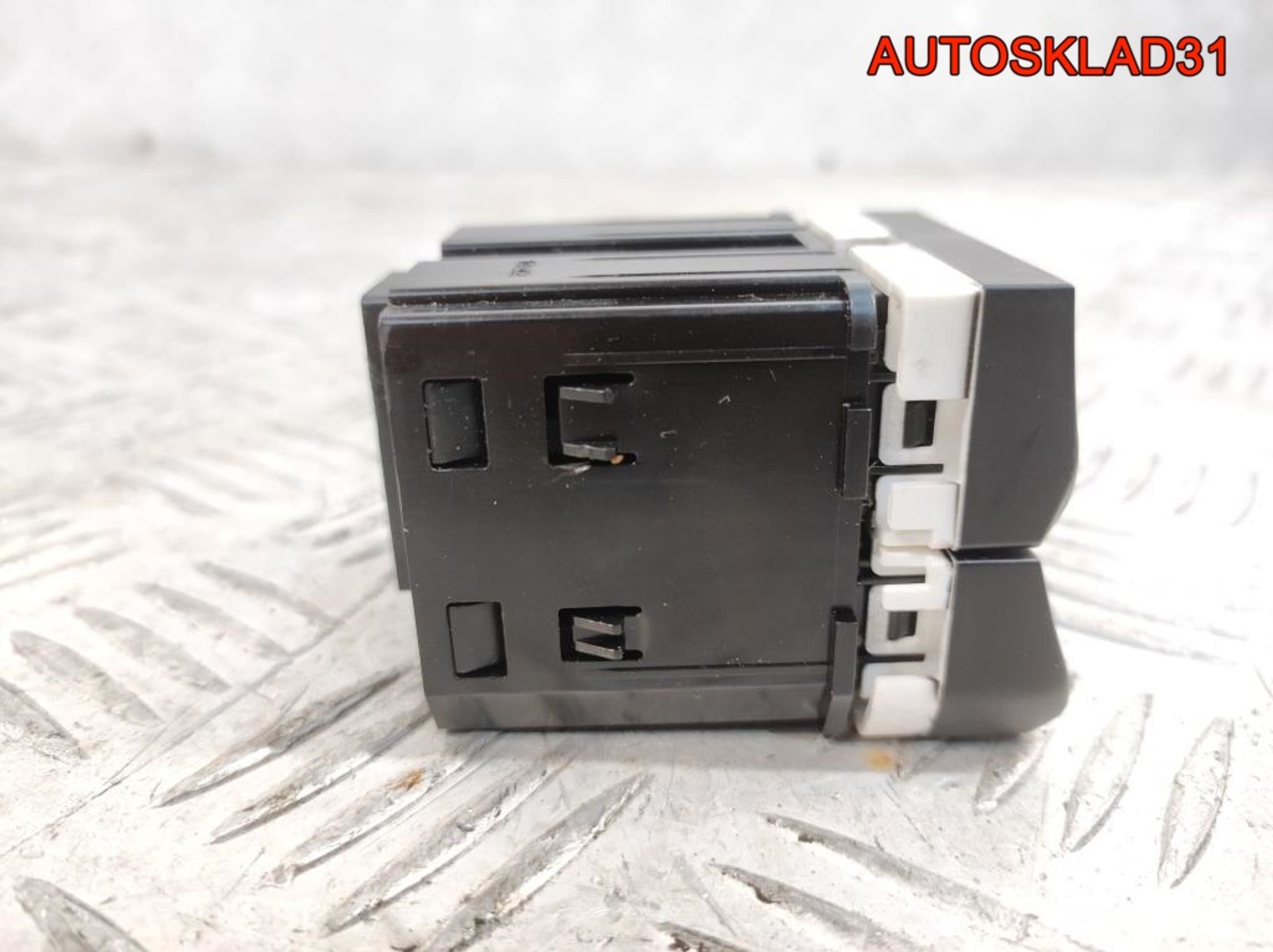 Блок кнопок Kia Rio 3 299105391, 2500 рублей, Дубовое