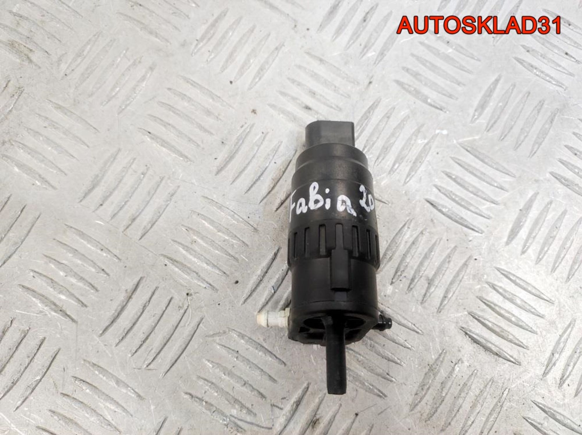 Насос омывателя Skoda Fabia 3 1K6955651, 900 рублей, Дубовое