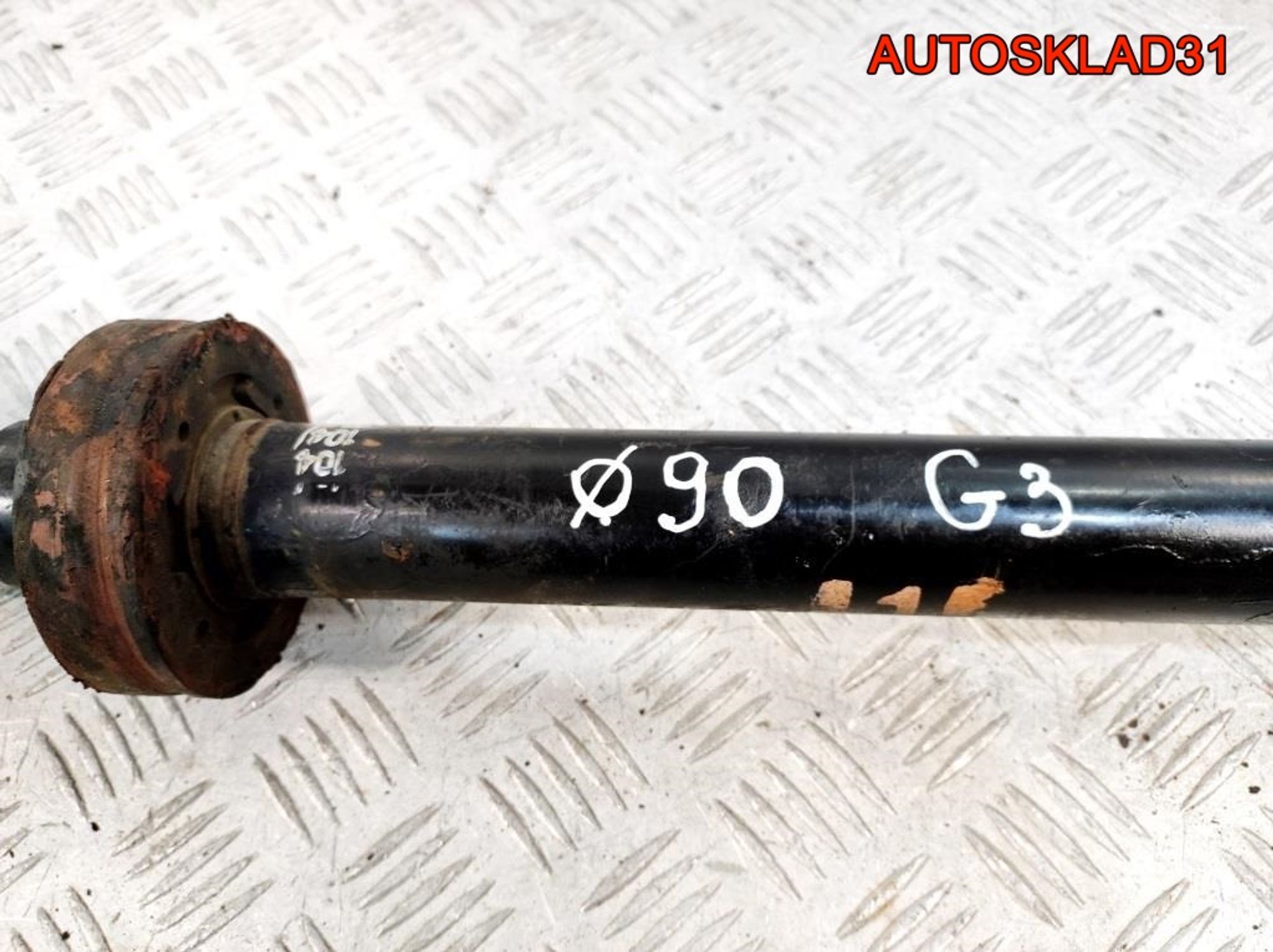 Полуось передняя правая VW Golf 3 1,4 Бензин, 2700 рублей, Дубовое