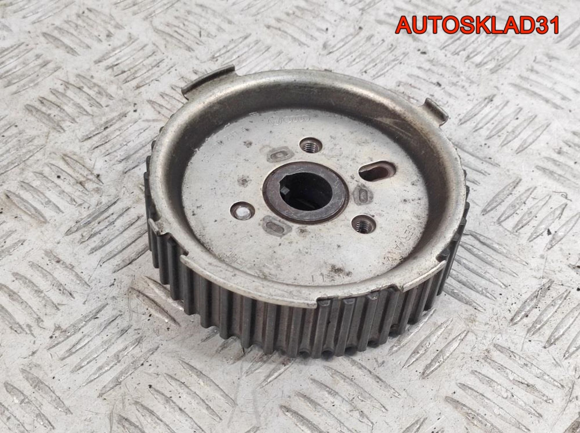 Шестерня распредвала VW Touran 2,0 Дизель 038109111E, 2000 рублей, Дубовое