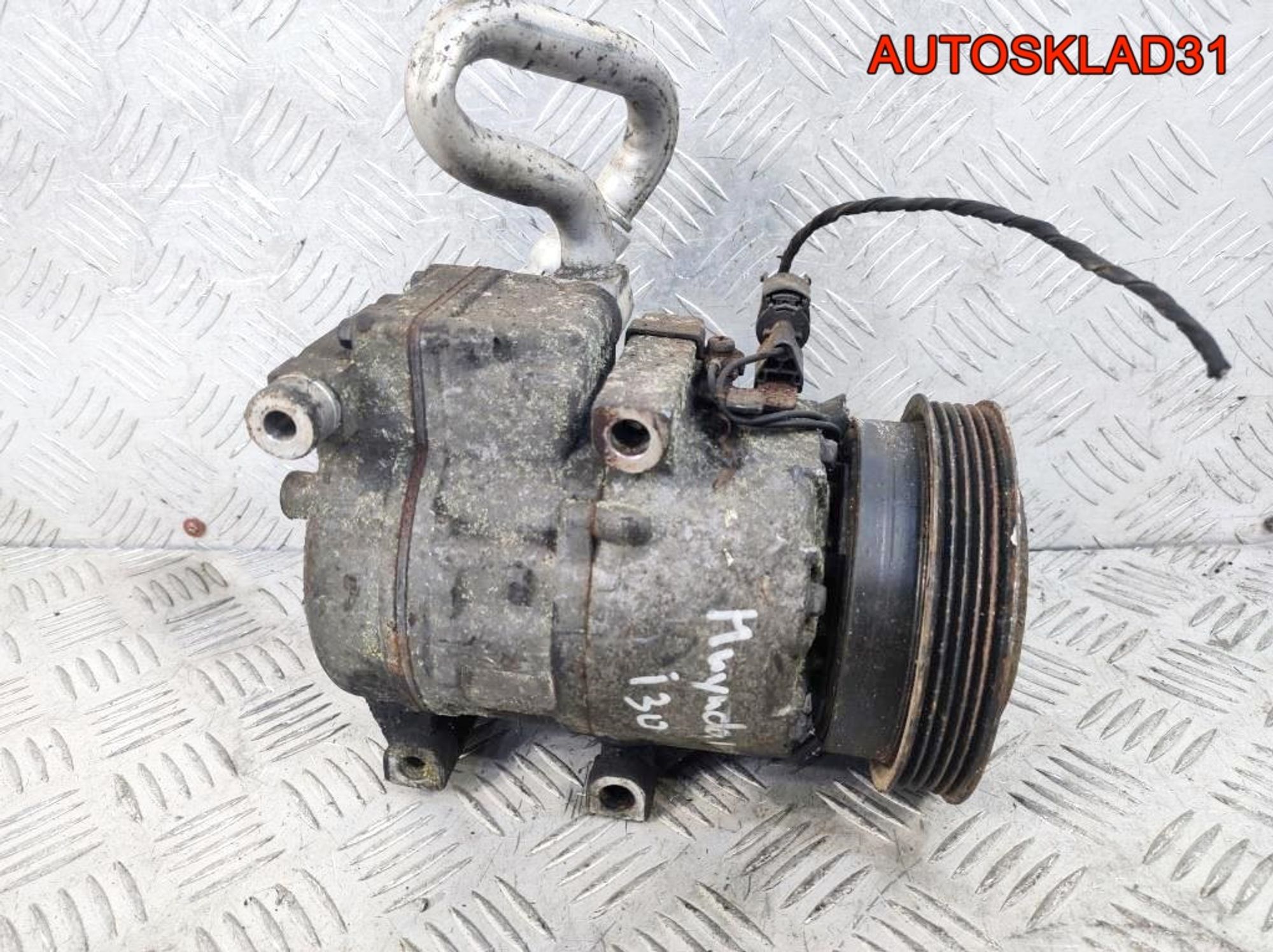 Компрессор кондиционера Hyundai i30 977012H240, 6000 рублей, Дубовое
