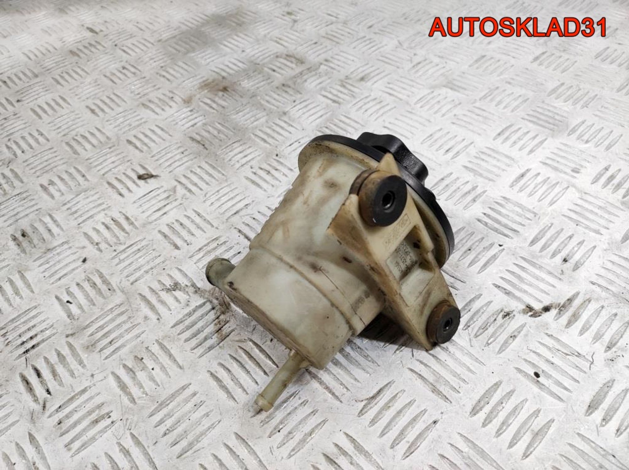 Бачок гидроусилителя Ford Maverick 2 3,0 7KB4 Бензин 3L843531AA, 900 рублей, Дубовое