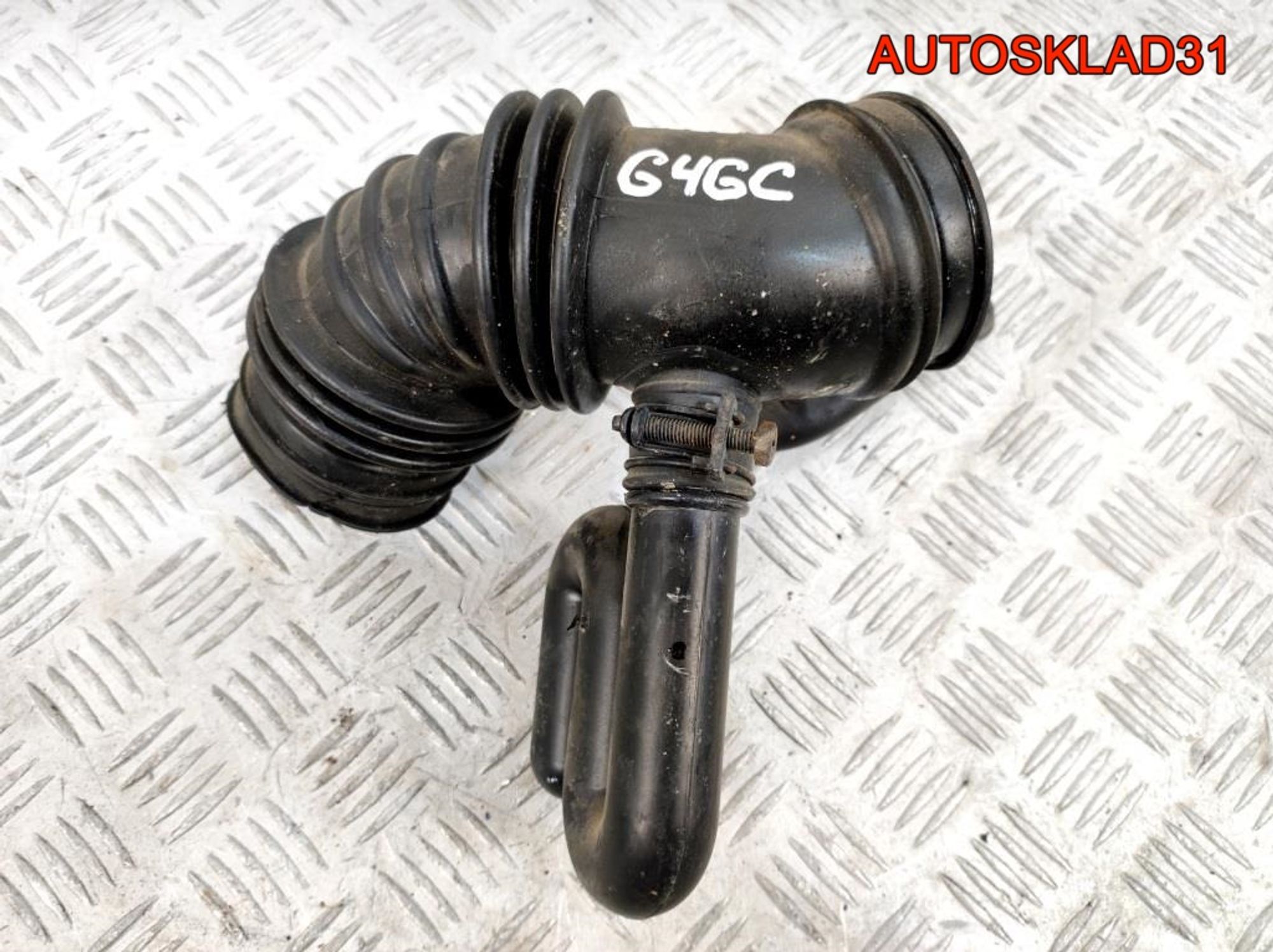 Патрубок воздушного фильтра Kia Sportage 281392E000, 1000 рублей, Дубовое