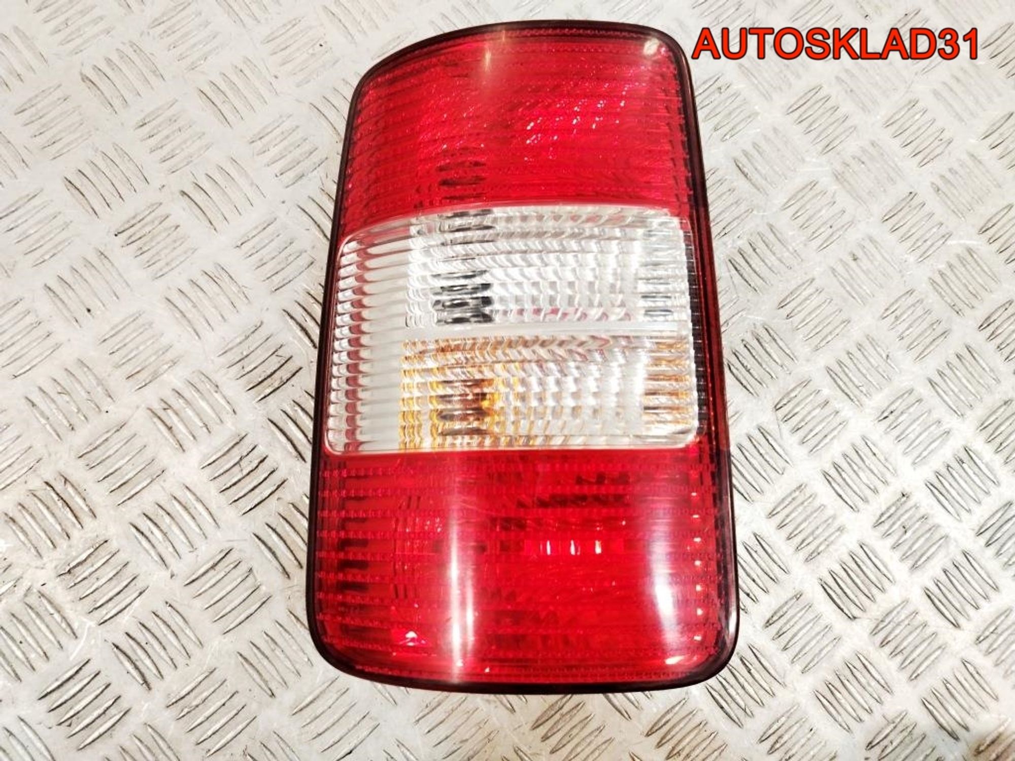 Фонарь задний левый Volkswagen 2004-2010 2K0945111A, 7000 рублей, Дубовое