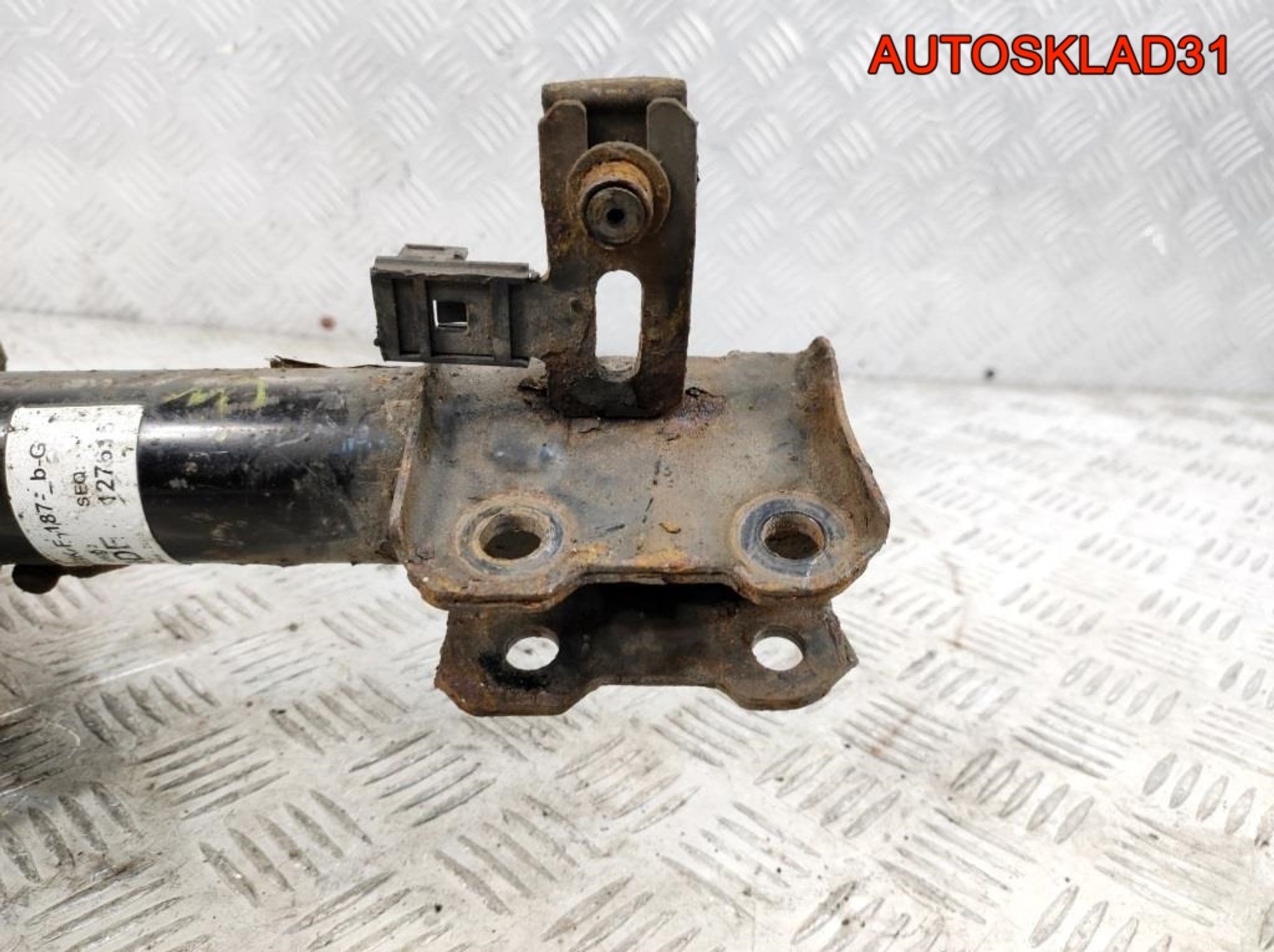 Амортизатор передний правый Opel Astra H 22214604, 3000 рублей, Дубовое