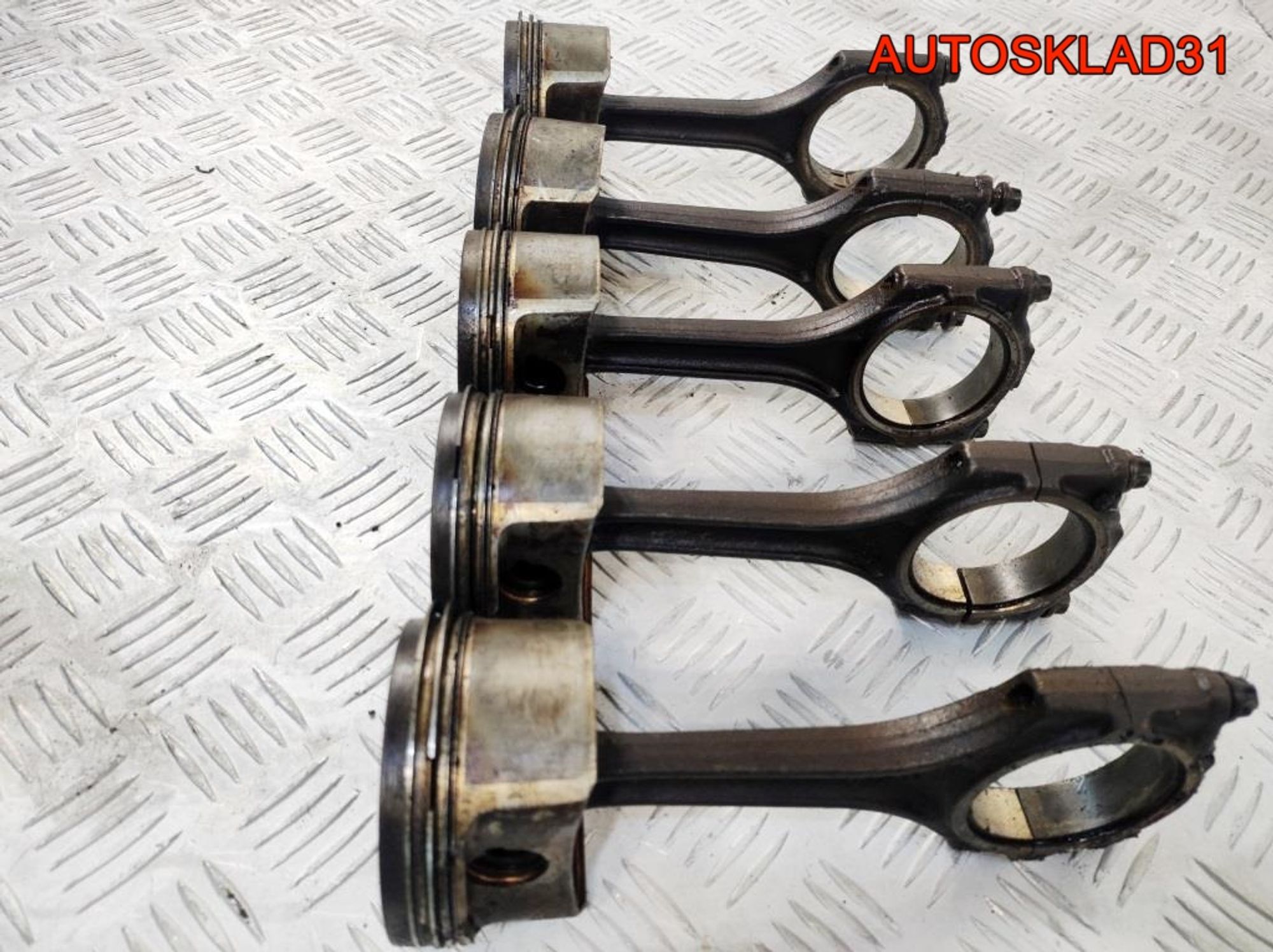Поршень с шатуном Audi A6 C5 2,8 ACK 078107065AC, 1700 рублей, Дубовое