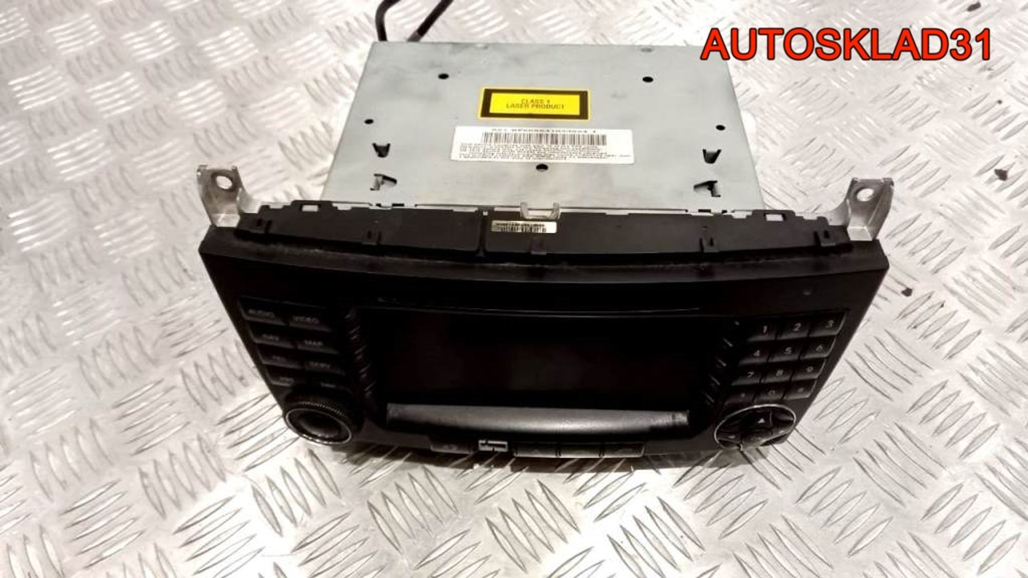 Магнитола Mercedes Benz W203 A2038701089, 15000 рублей, Дубовое
