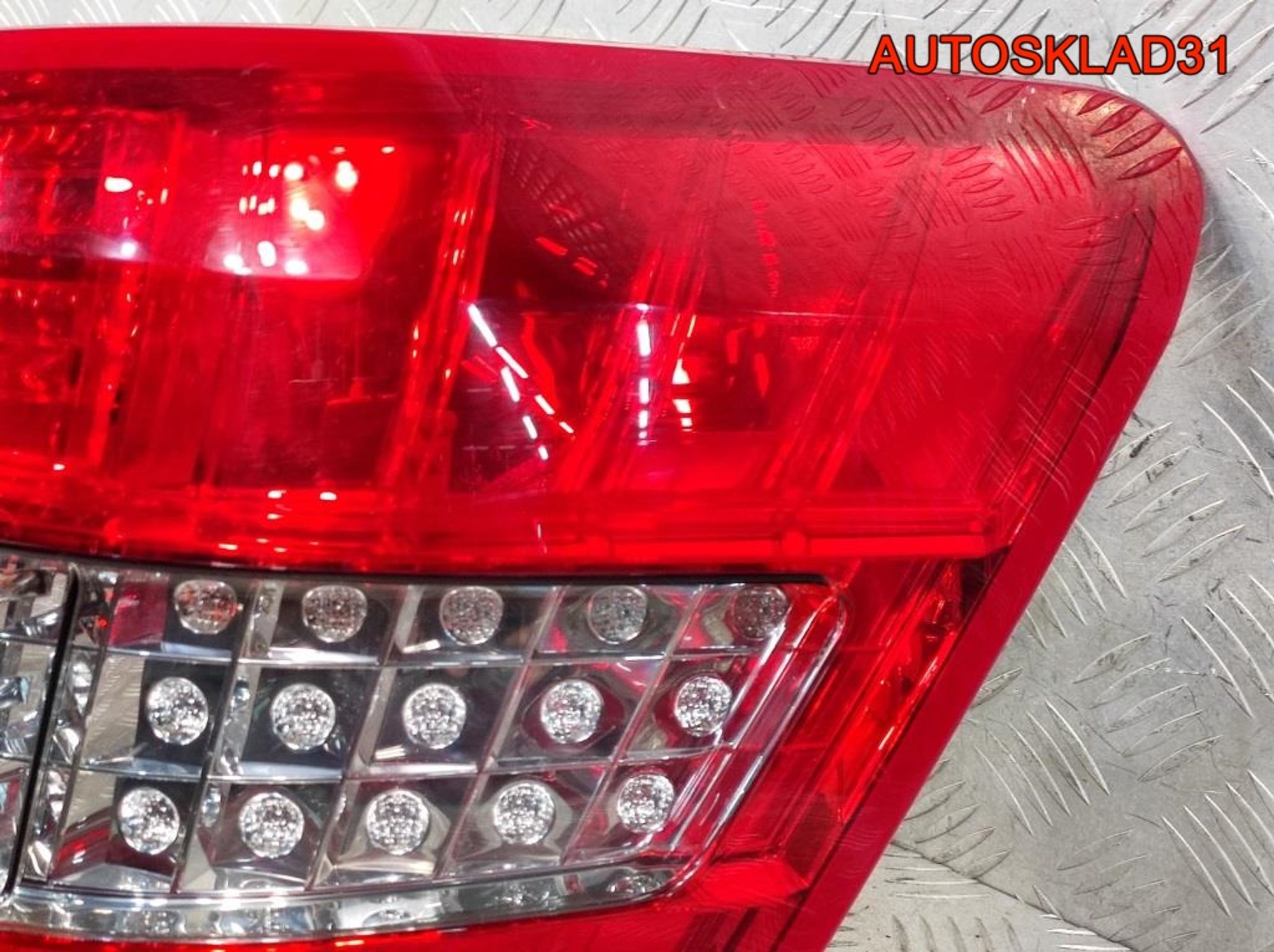 Фонарь задний правый Mercedes GLK X204 A2048202664, 27000 рублей, Дубовое