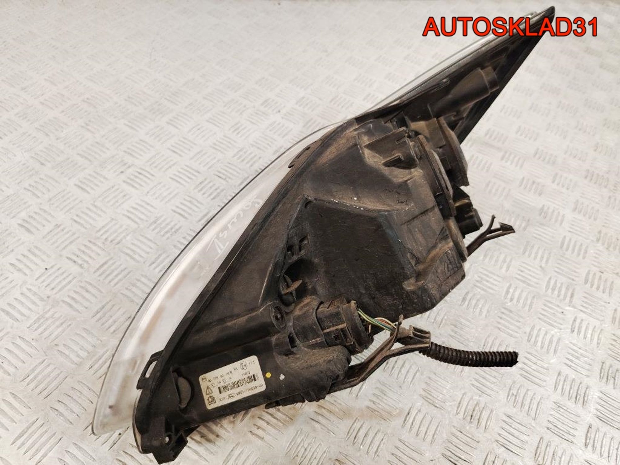Фара правая Ford Focus 2 Рестайлинг 8M5113W029AD, 14000 рублей, Дубовое