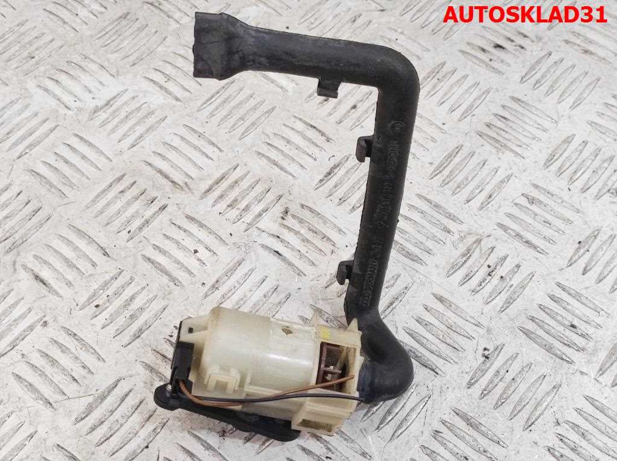 Моторчик датчика температуры Audi A3 8L 8L1820529, 1000 рублей, Дубовое