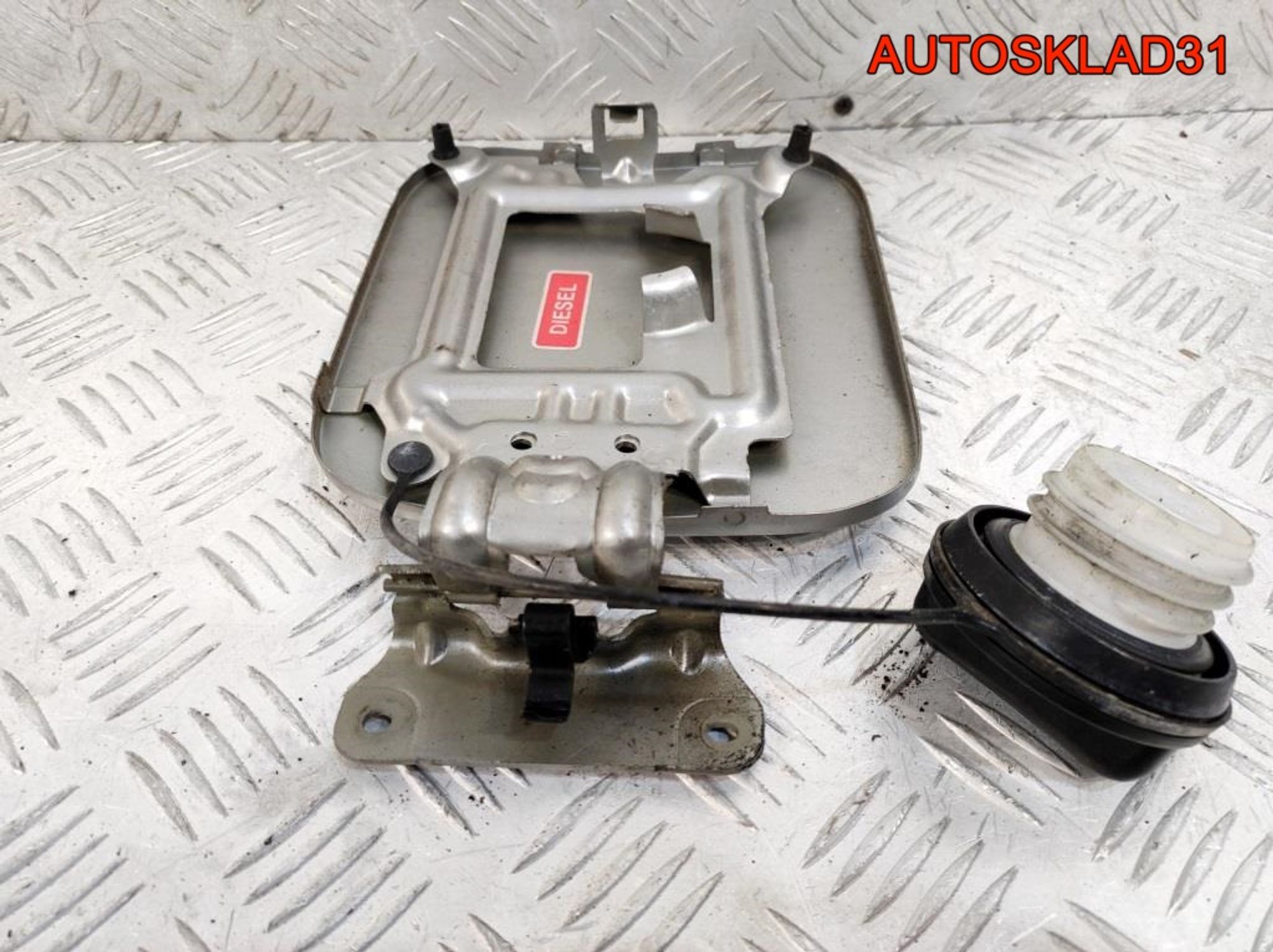 Лючок бензобака Nissan Qashqai G8830JD0M0, 900 рублей, Дубовое