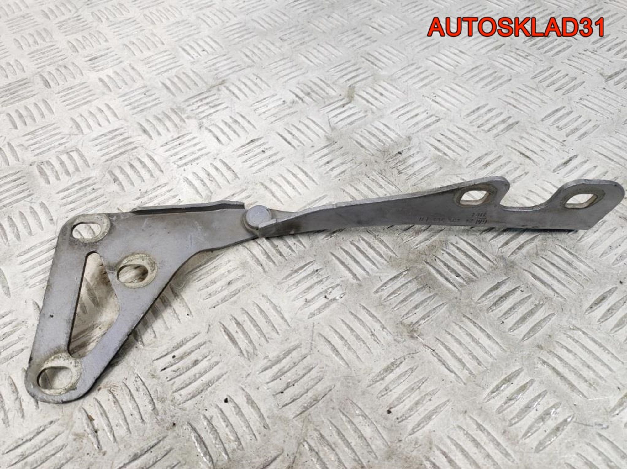 Петля капота левая Opel Vectra C 24435368, 600 рублей, Дубовое