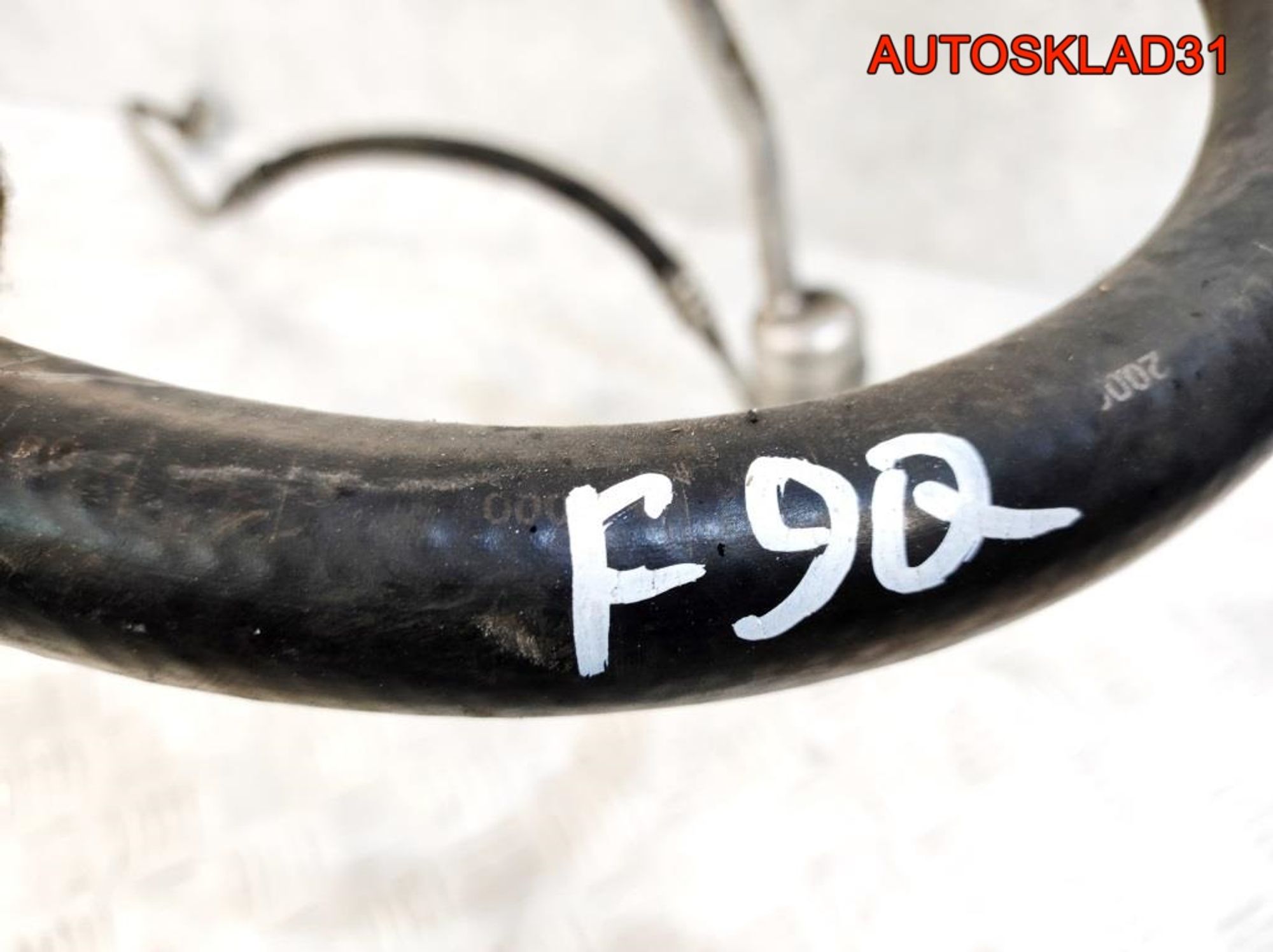 Трубка кондиционера Mitsubishi Carisma F9Q 419 DCI, 2900 рублей, Дубовое