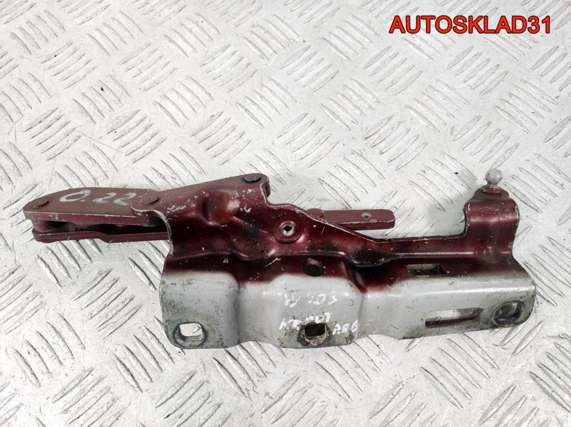 Петля капота левая Mercedes Benz W203 A2038800328, 900 рублей, Дубовое