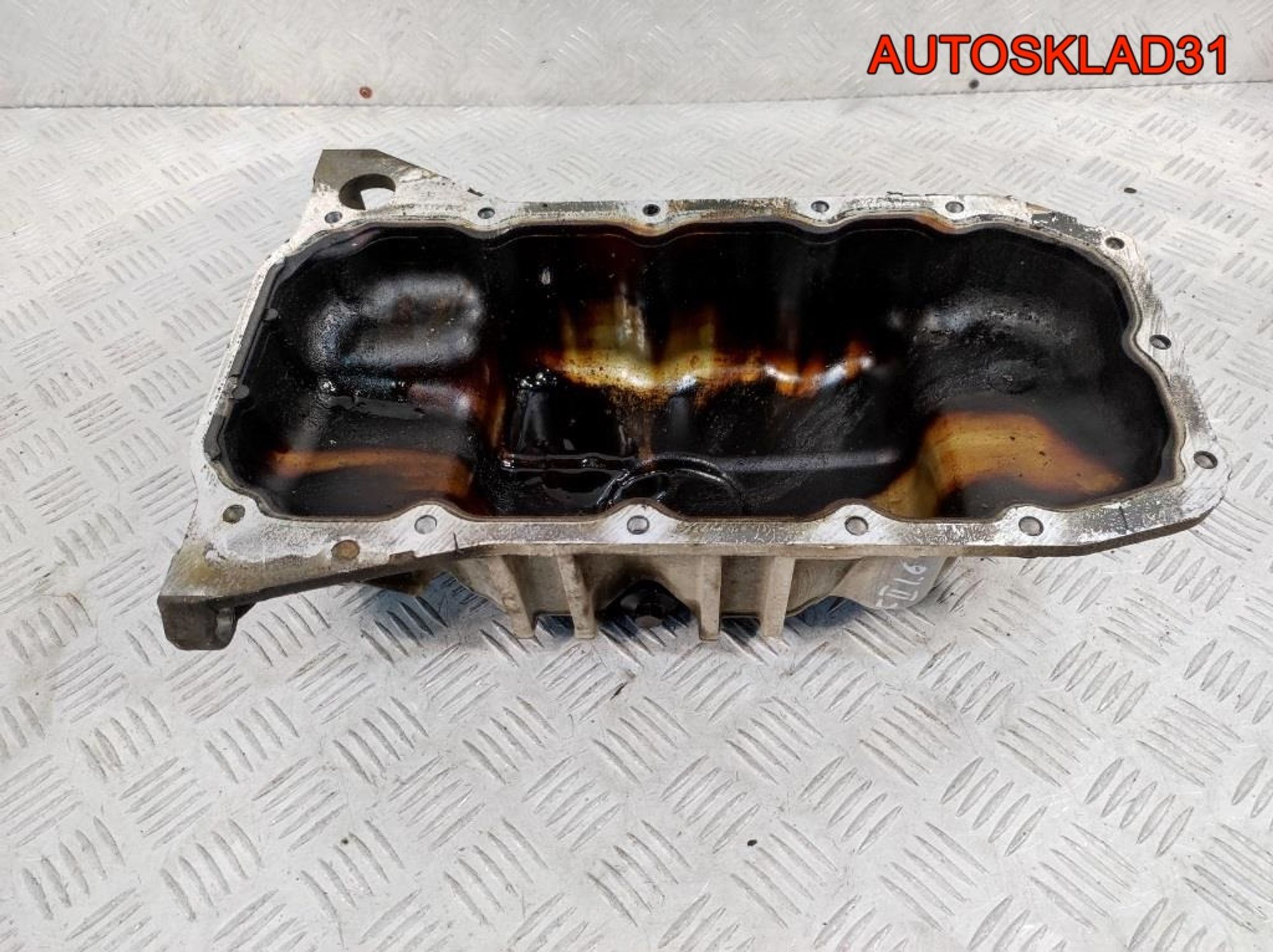 Поддон двигателя Ford Focus 2 1,6 Бензин 98MM6675CB, 1800 рублей, Дубовое