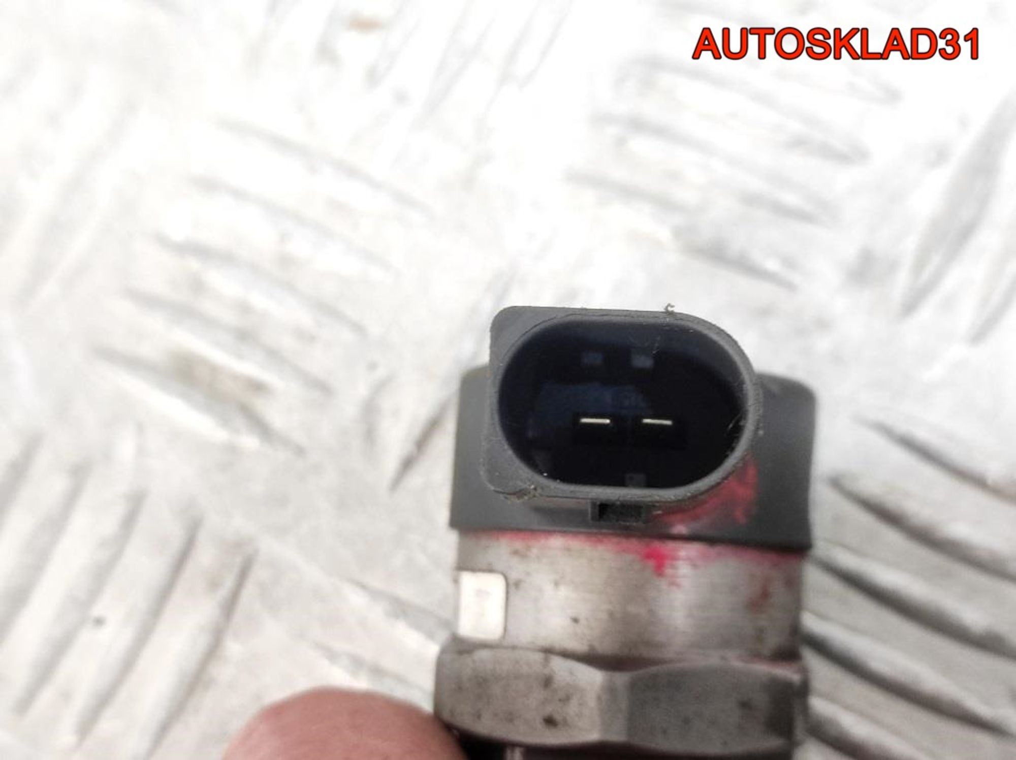 Датчик давления топлива VW Passat B6 057130764H, 7200 рублей, Дубовое