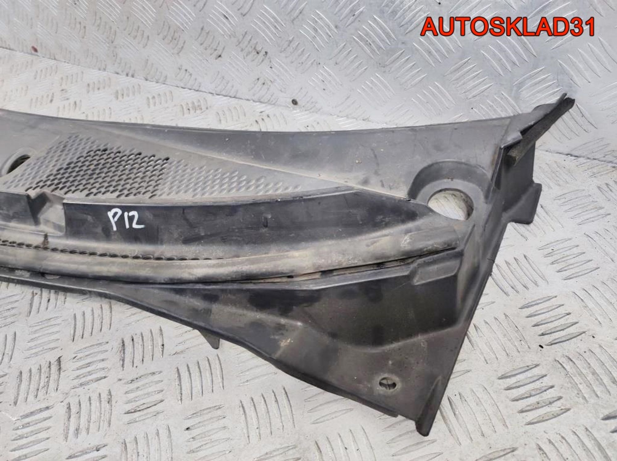 Решетка стеклоочистителя Nissan Primera 66863AU310, 2500 рублей, Дубовое