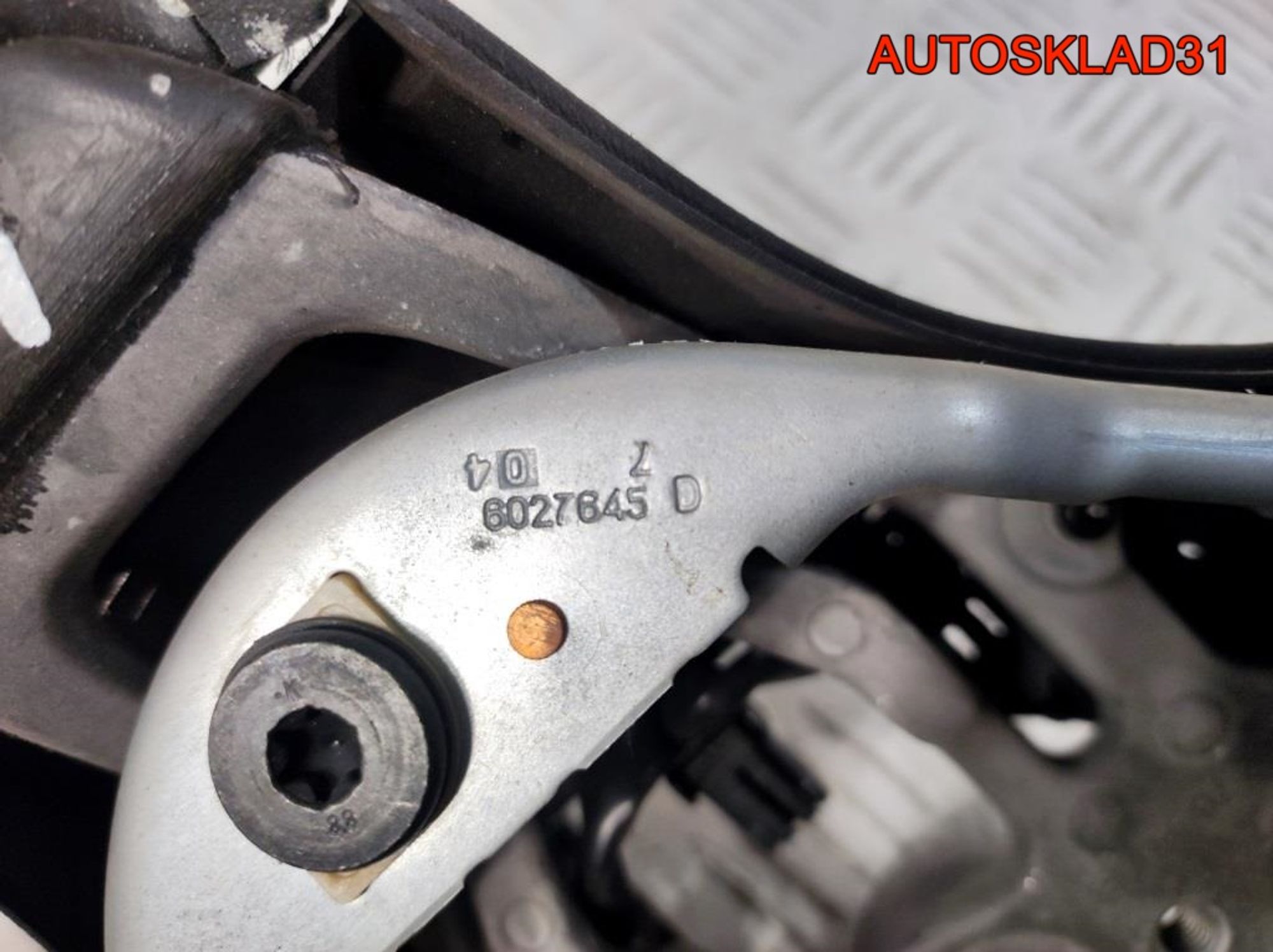 Рулевое колесо Кожа Mitsubishi Colt MR955202, 3300 рублей, Дубовое