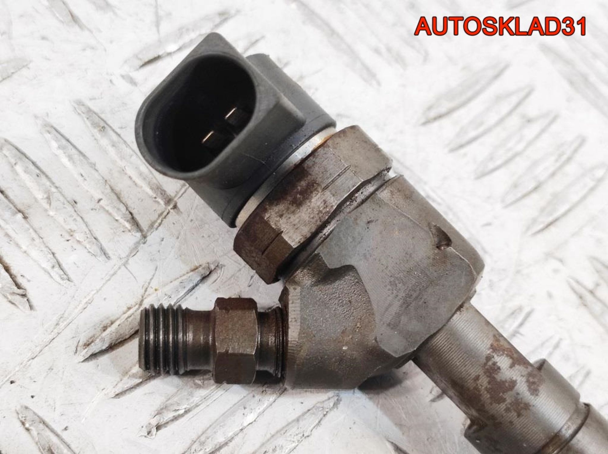 Форсунка дизельная Mercedes Benz W203 2,2 611.962 A6110701787, 7500 рублей, Дубовое