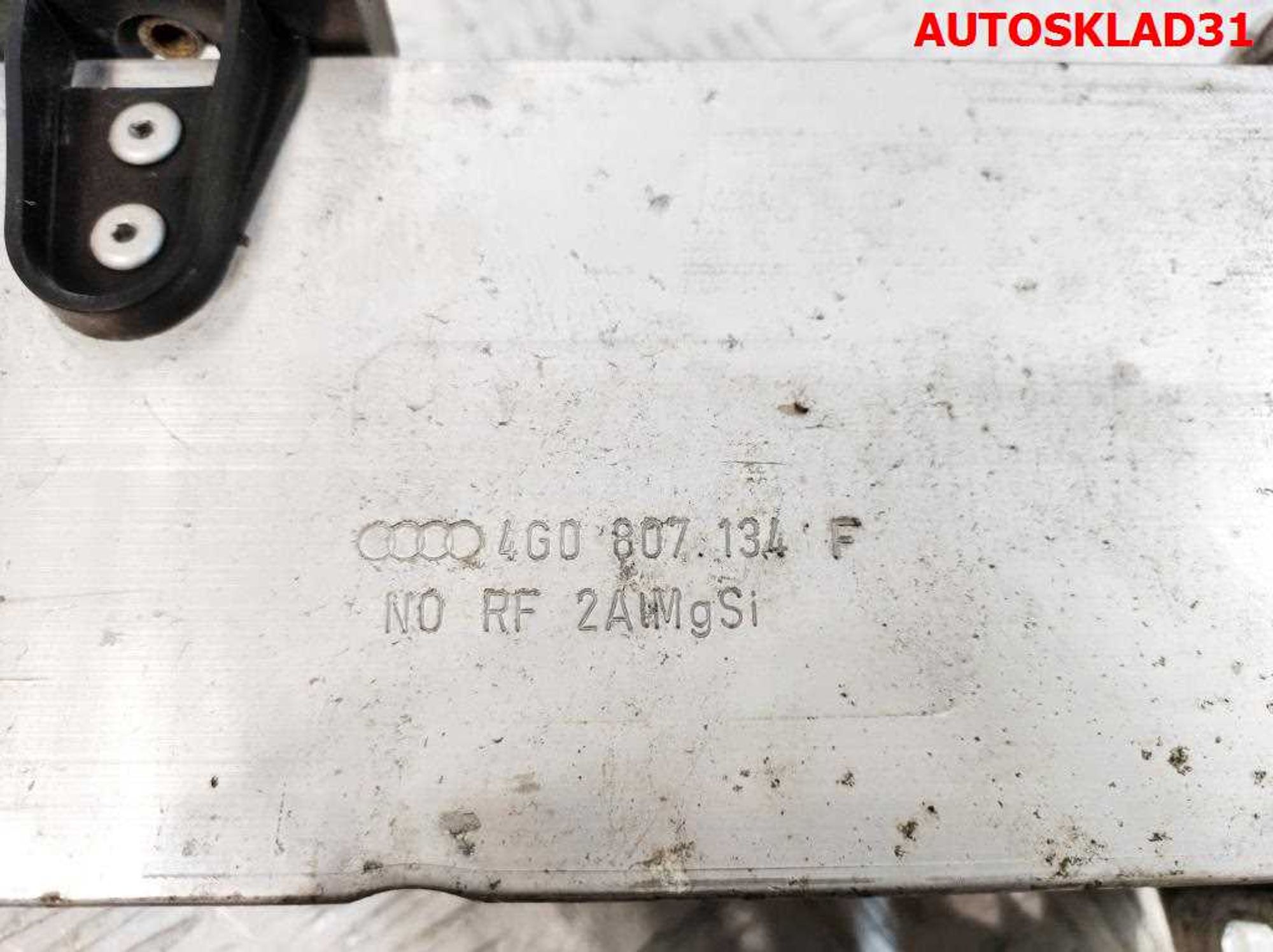 Кронштейн усилителя переднего бампера правый Audi A6 C7 4G 4G0807134F, 3000 рублей, Дубовое