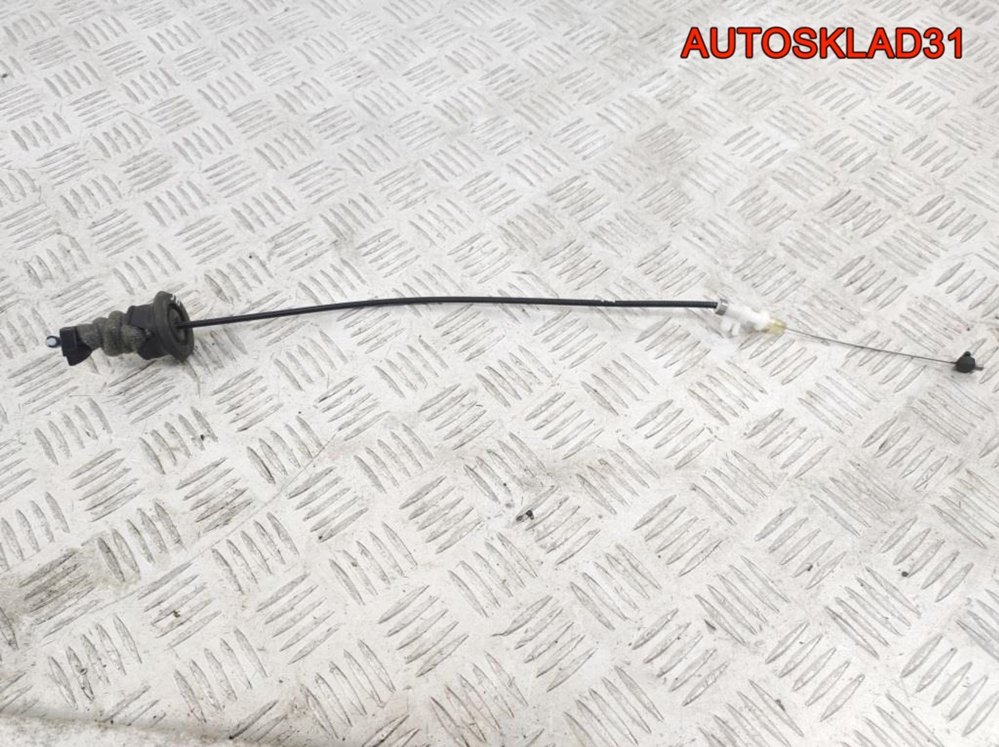 Трос открывания передней двери Audi A6 C7 4G 4G0837085, 1000 рублей, Дубовое