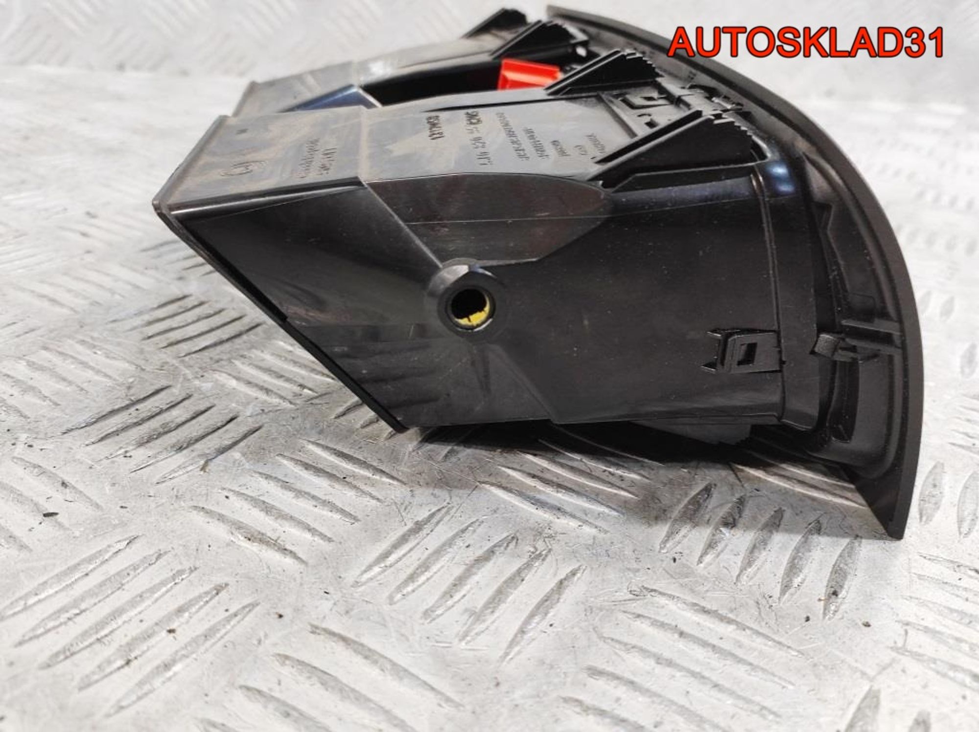 Дефлектор воздушный Skoda Fabia 2 5J0820951C, 2300 рублей, Дубовое