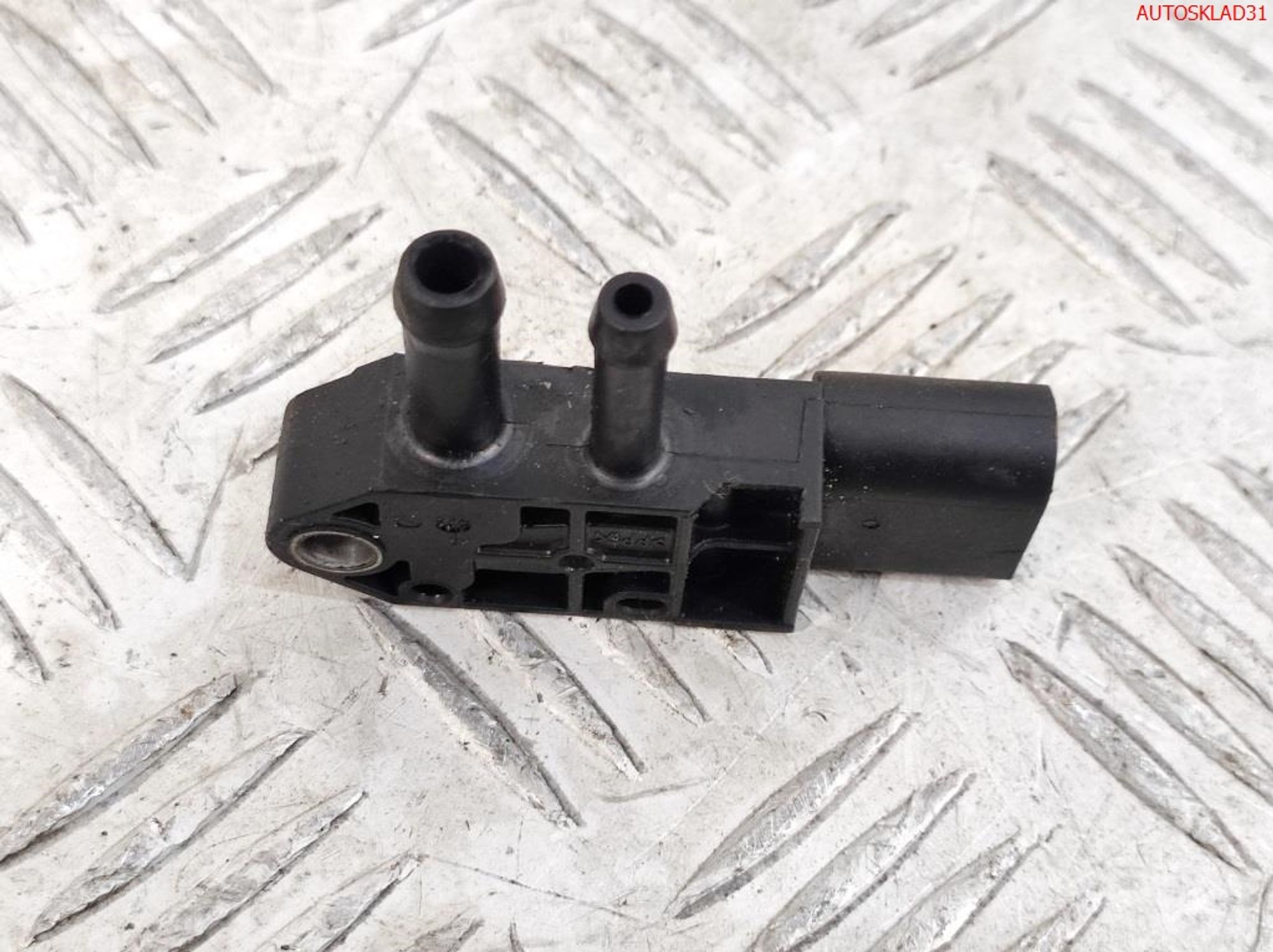 Датчик давления выхлопных газов VW Passat B6 076906051A, 1000 рублей, Дубовое