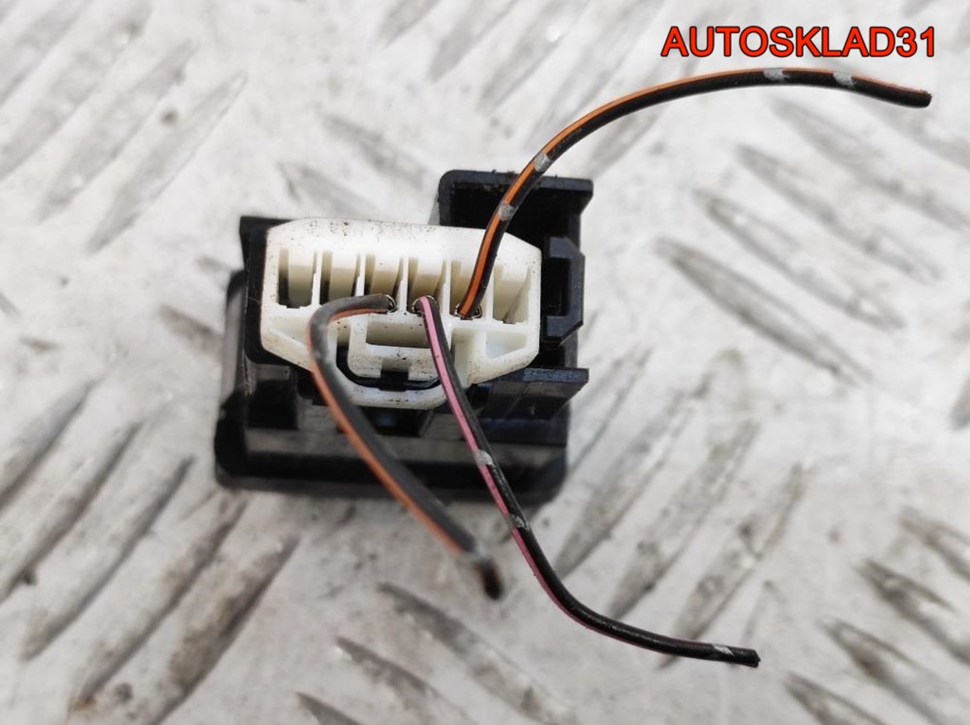 Кнопка Mazda 3 BK BP4K55225, 300 рублей, Дубовое