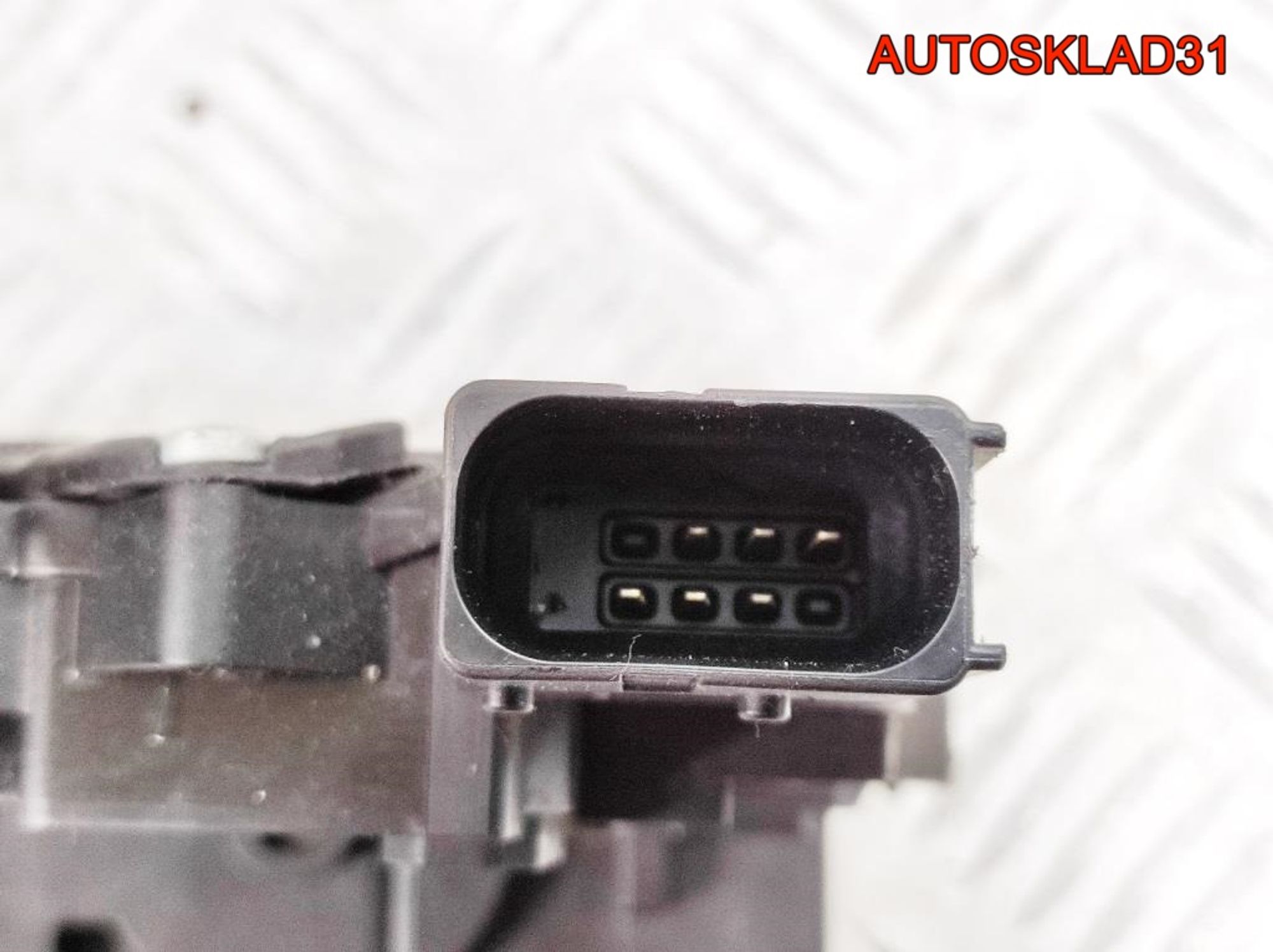 Замок двери передней левой Opel Corsa D 13258271, 6000 рублей, Дубовое