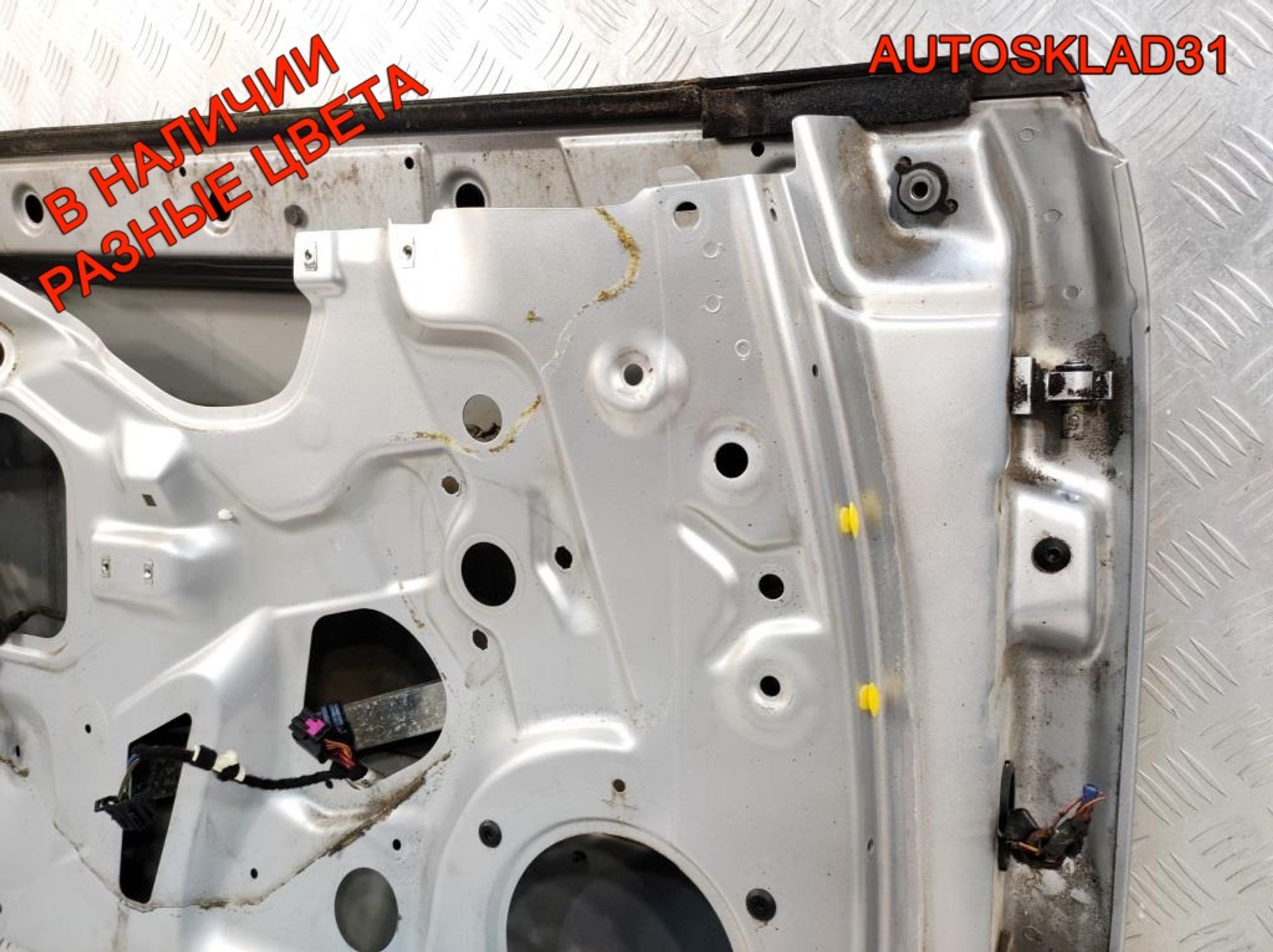 Дверь передняя левая Голая Audi A4 B6 8E0831051, 12600 рублей, Дубовое