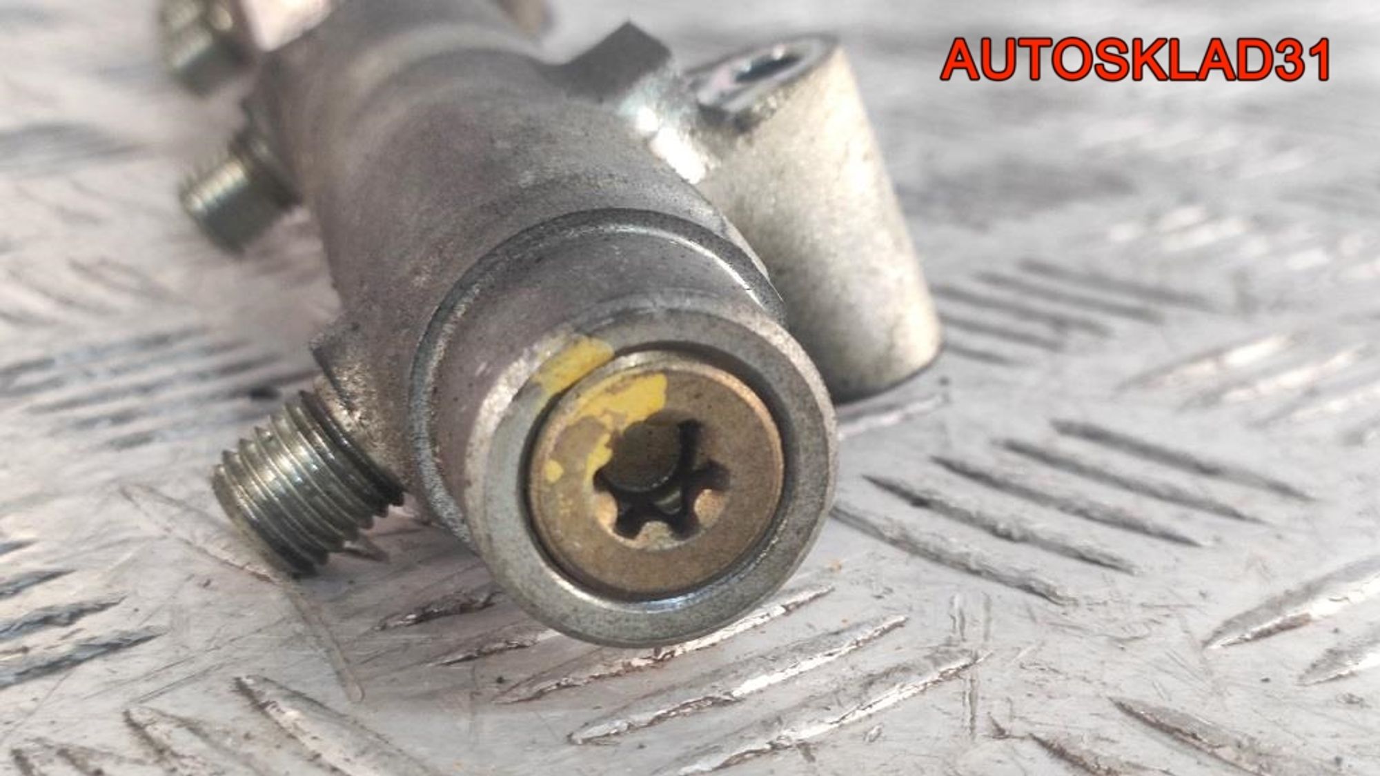 Рейка топливная Hyundai Santa Fe SM 2,0 D4EA 3140027001, 1500 рублей, Дубовое