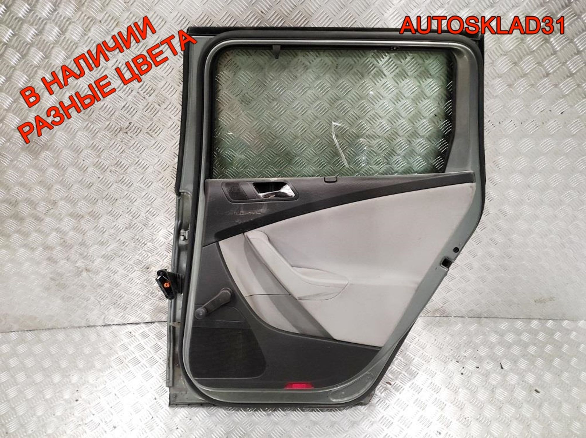 Дверь задняя правая Голая Combi VW Passat B6 3C9833056F, 8000 рублей, Дубовое